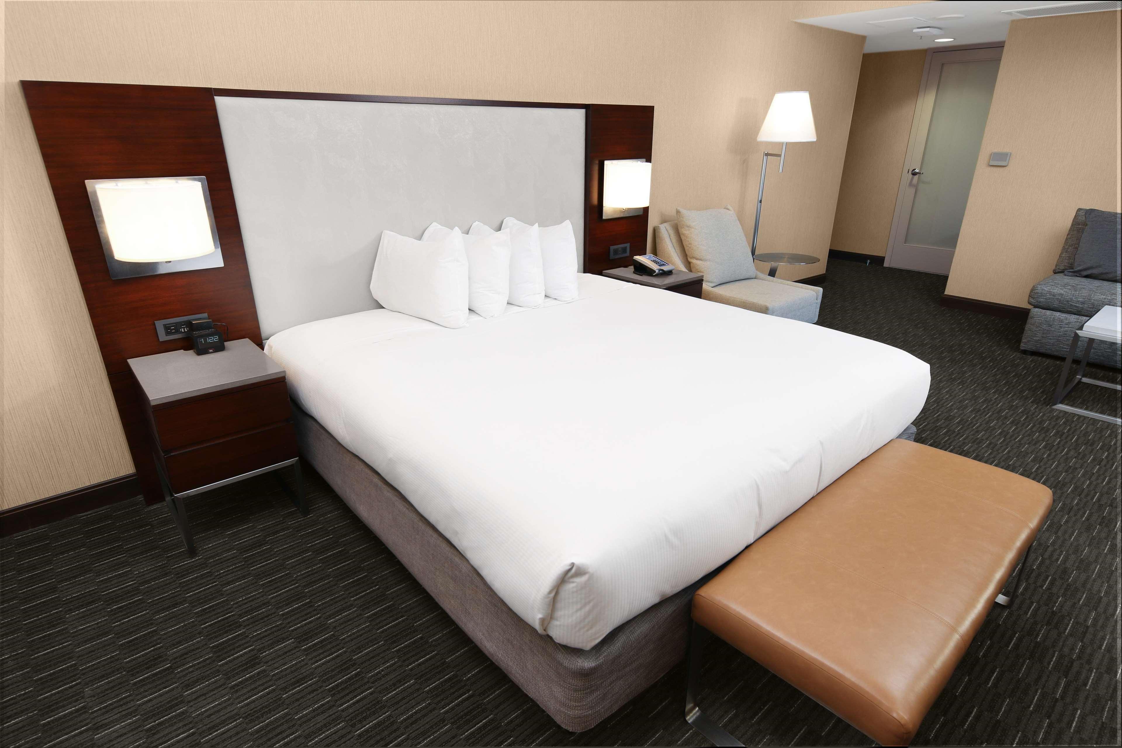 Junior Suite King Size Bed