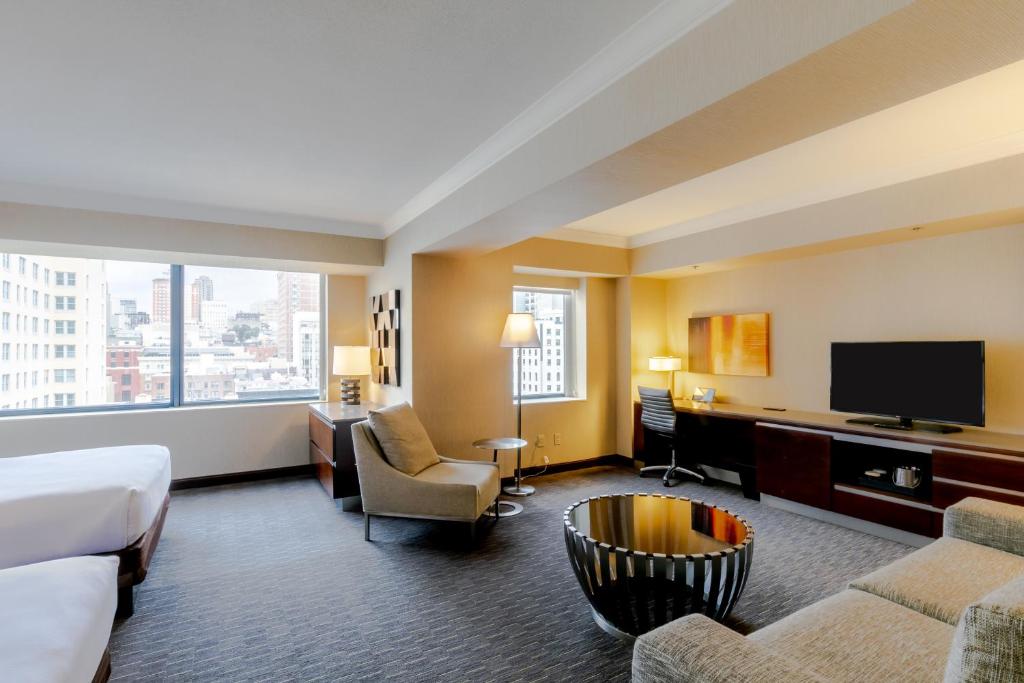 Junior Suite Two Queen Beds