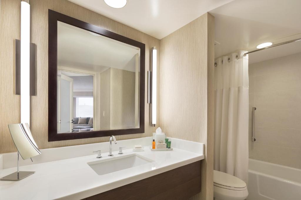 Junior Suite Two Queen Beds