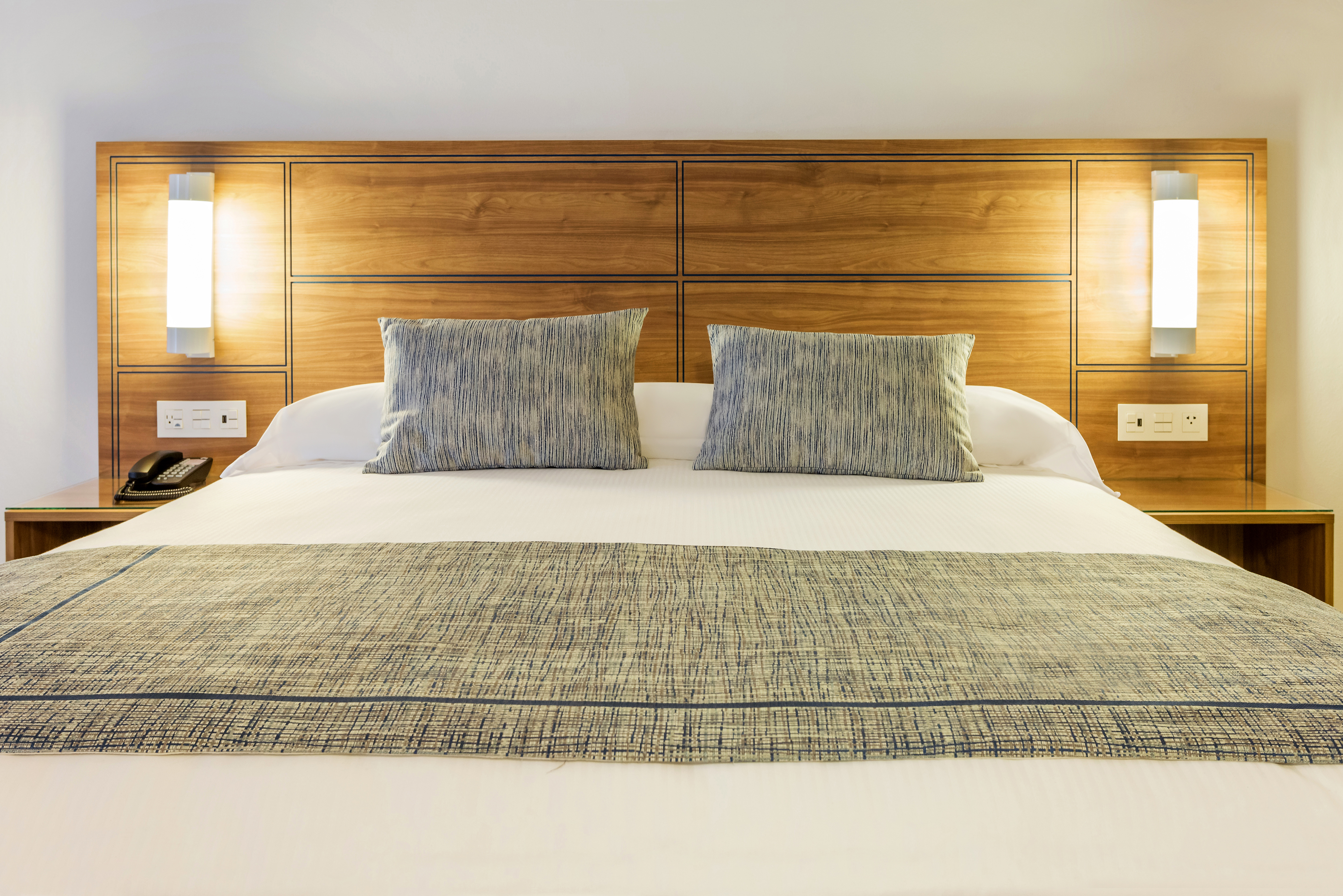 Family Room Superior Garden View