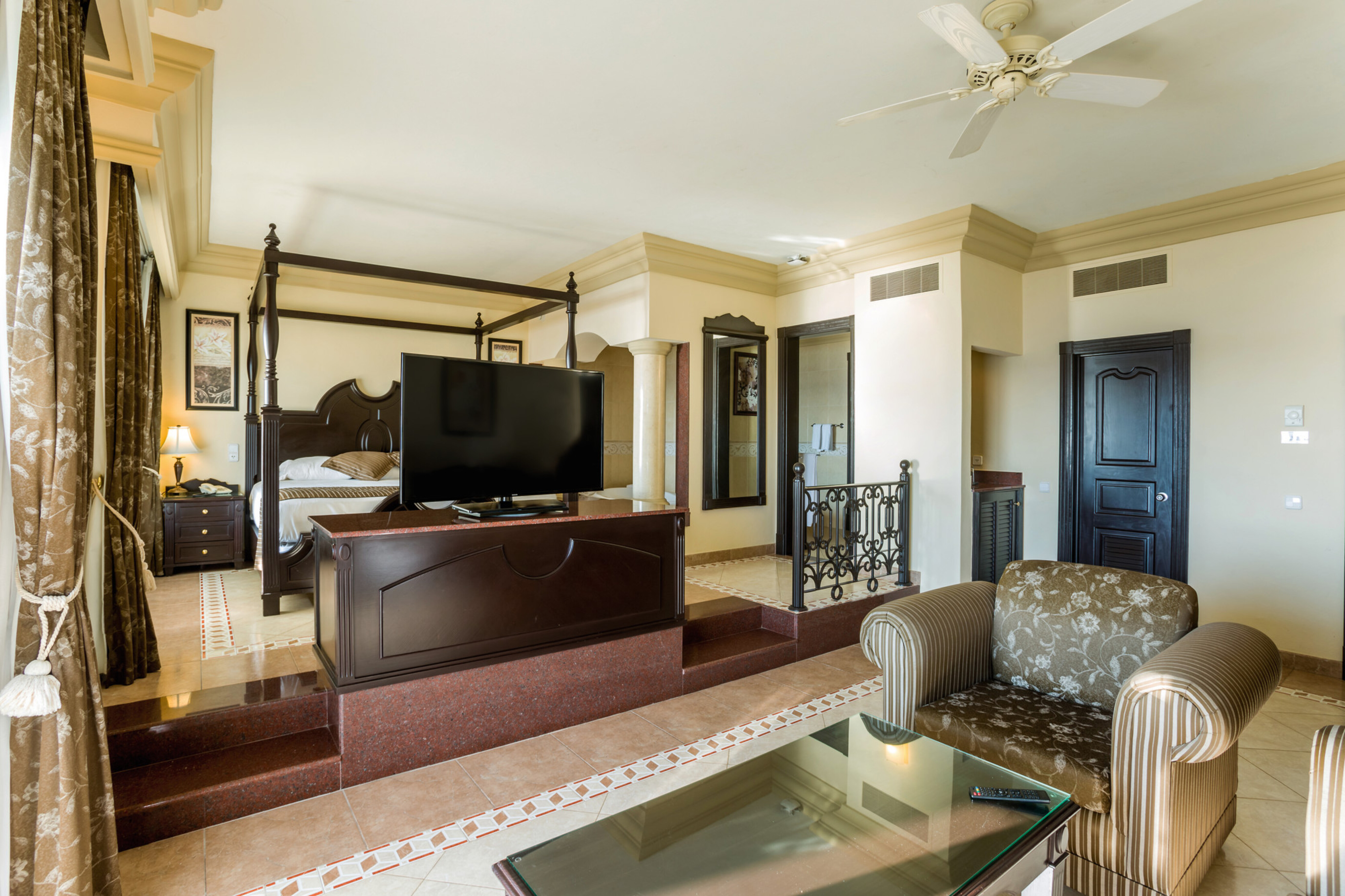 Suite with Jacuzzi