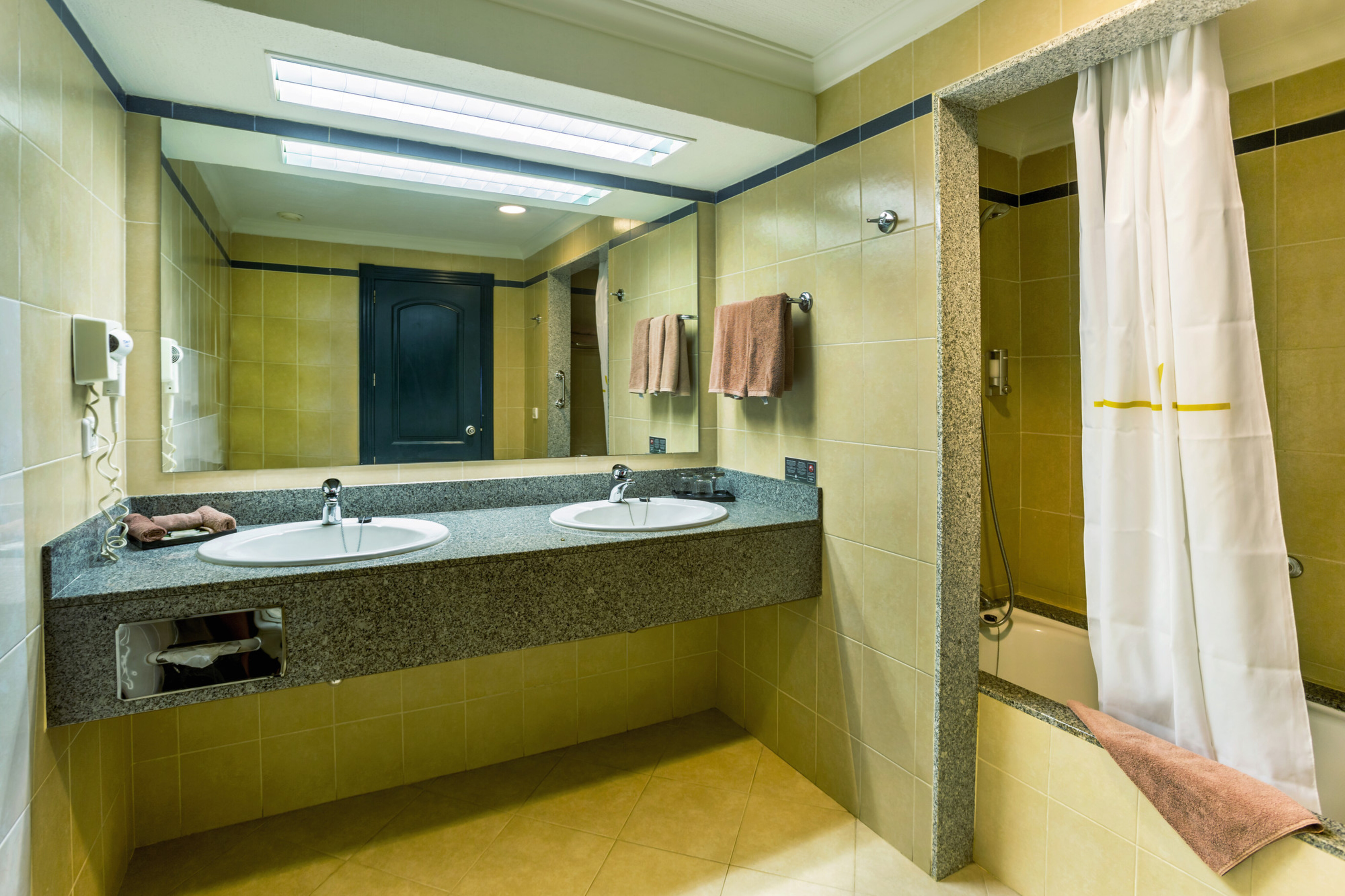 Family Room Sea View