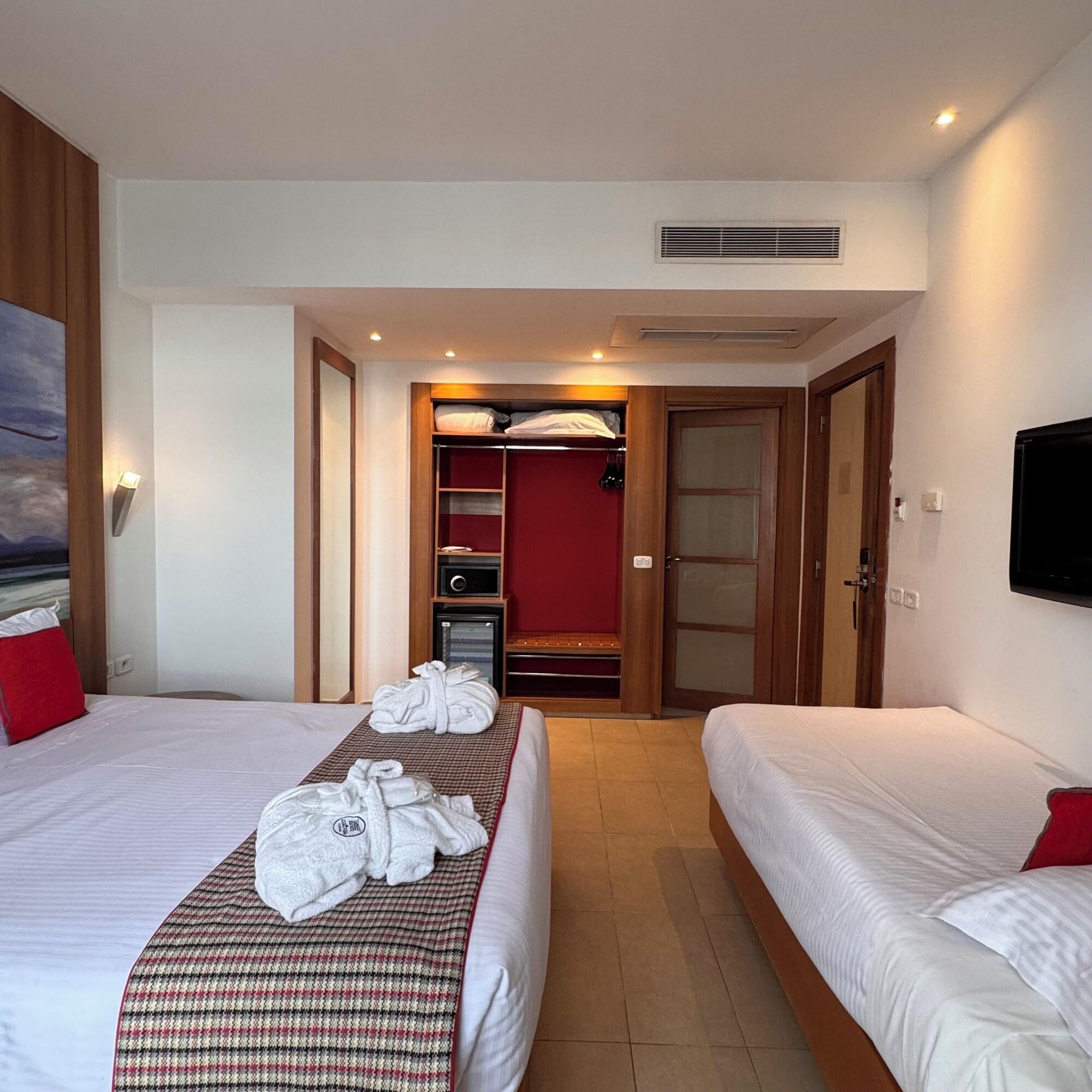 Family Room Two Beds