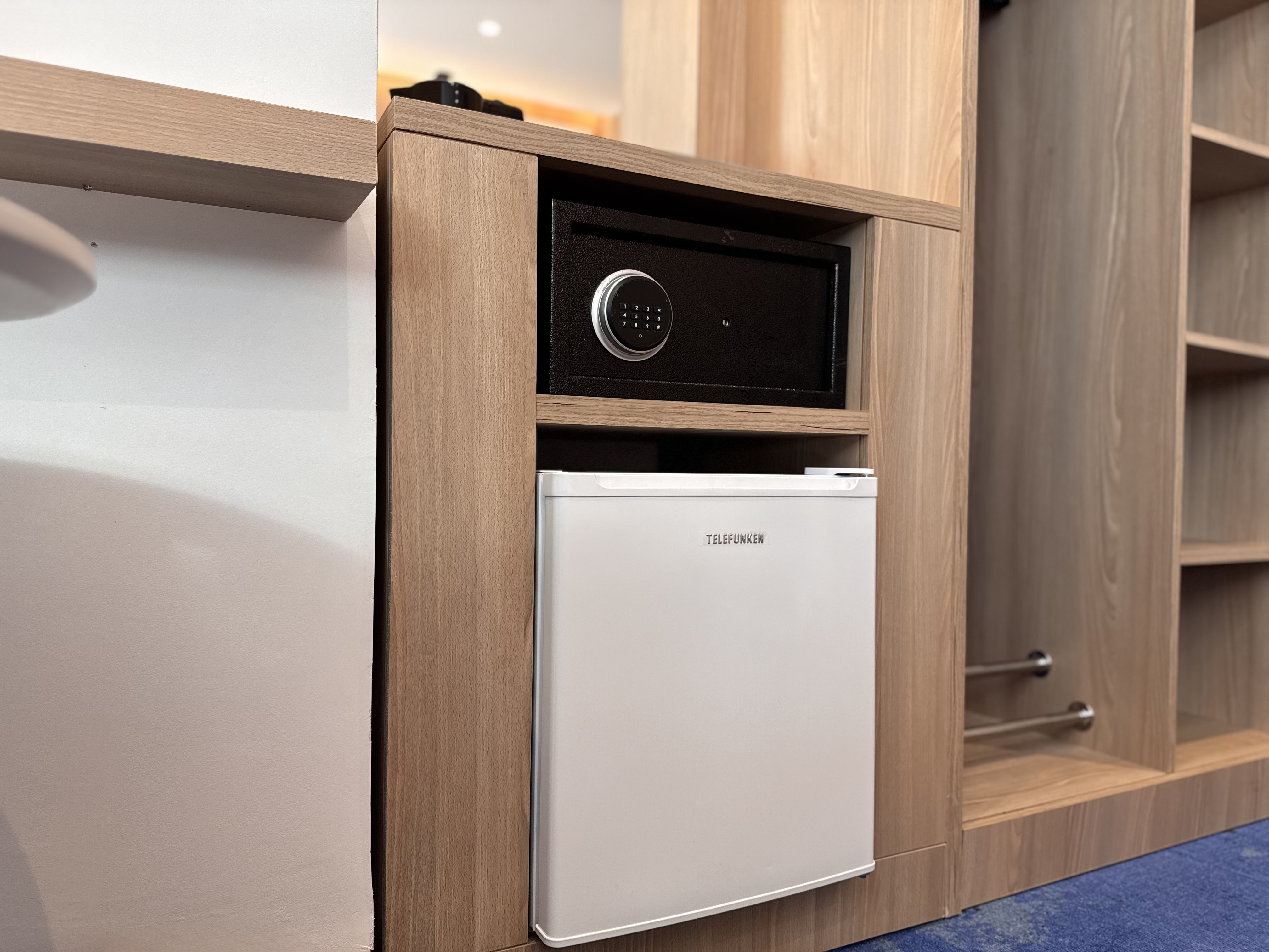 Room Deluxe with Balcony