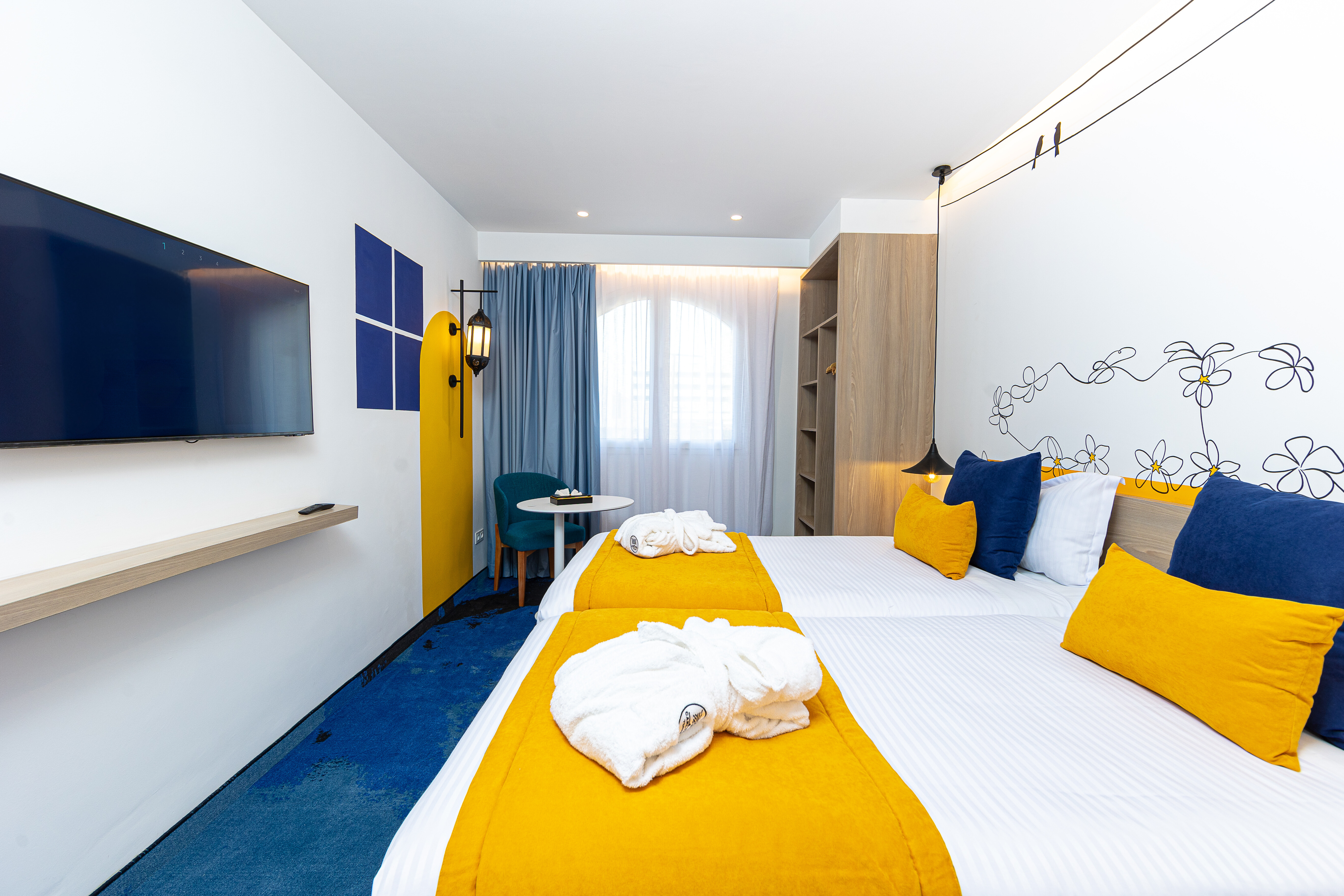 Single Deluxe One Bed