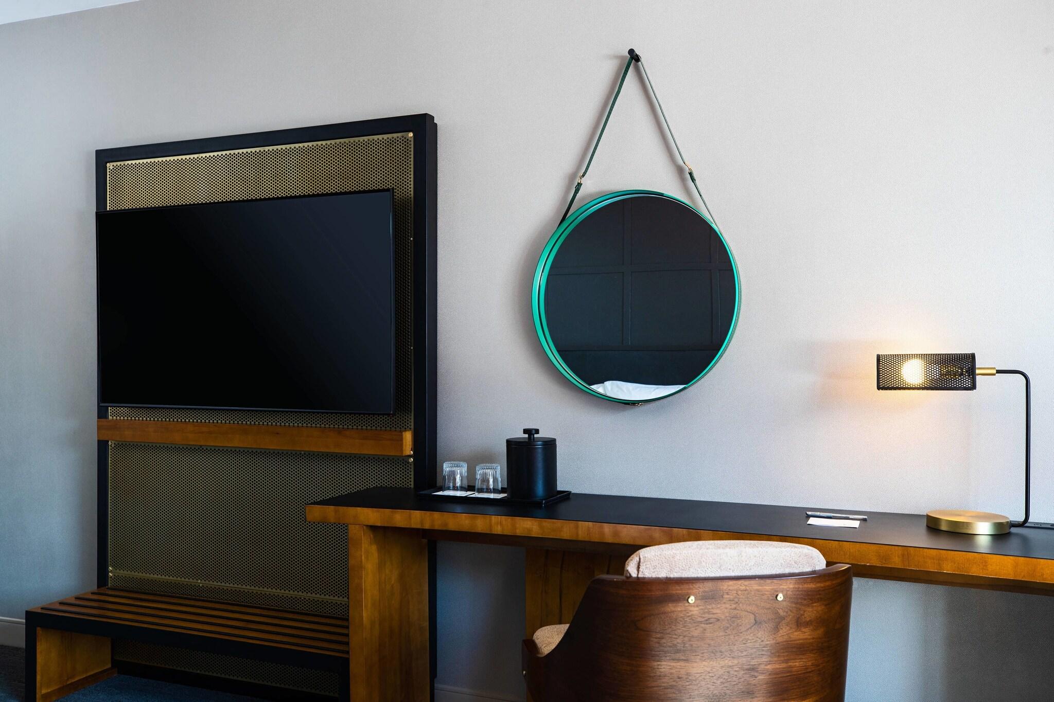 Double Two Queen Beds