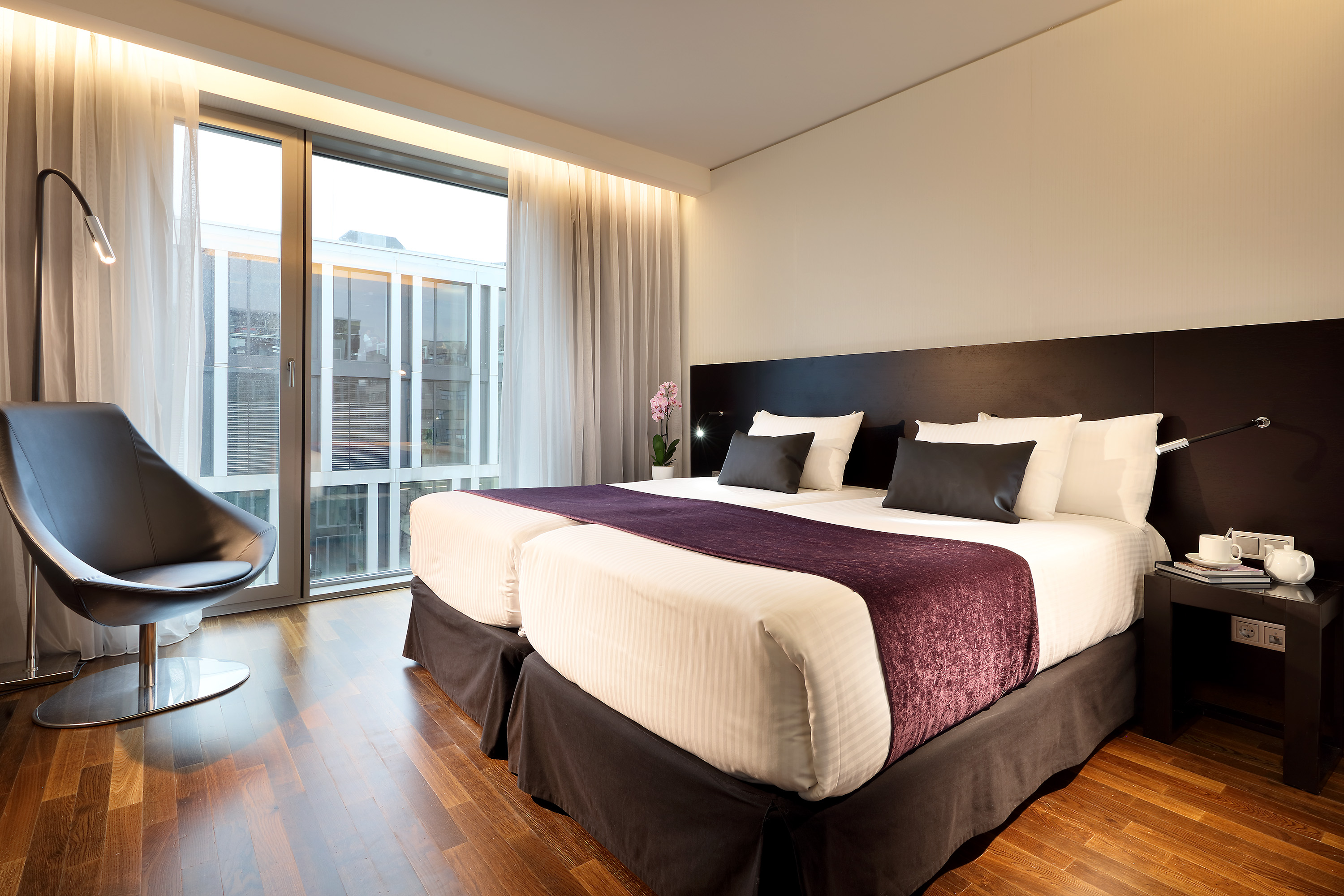 Double or Twin Standard