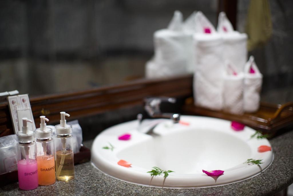 Twin Superior Garden View