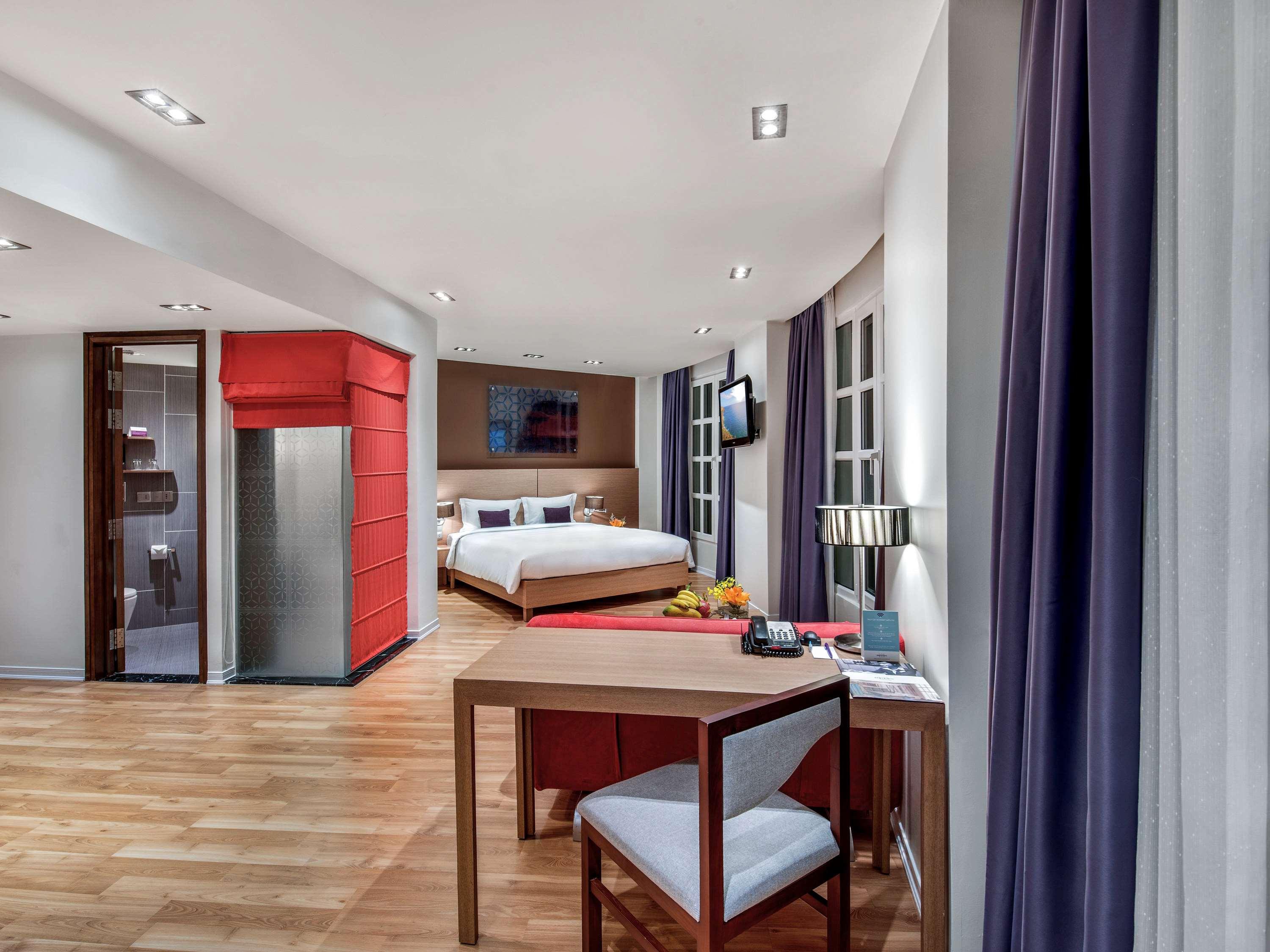 Double Deluxe Queen Bed