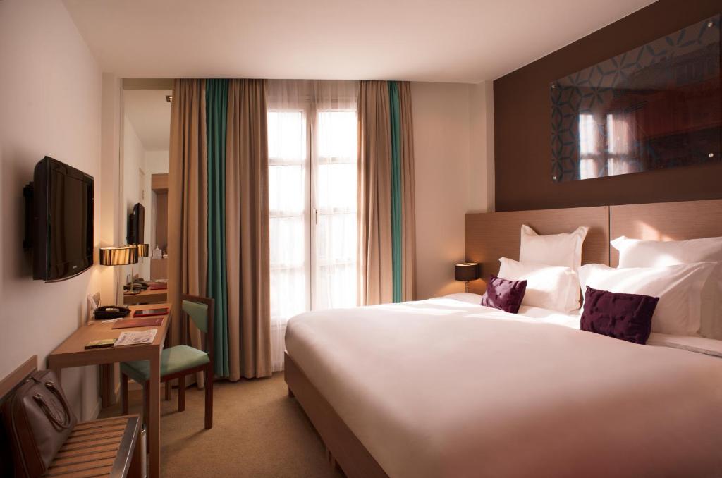 Double Superior Queen Bed