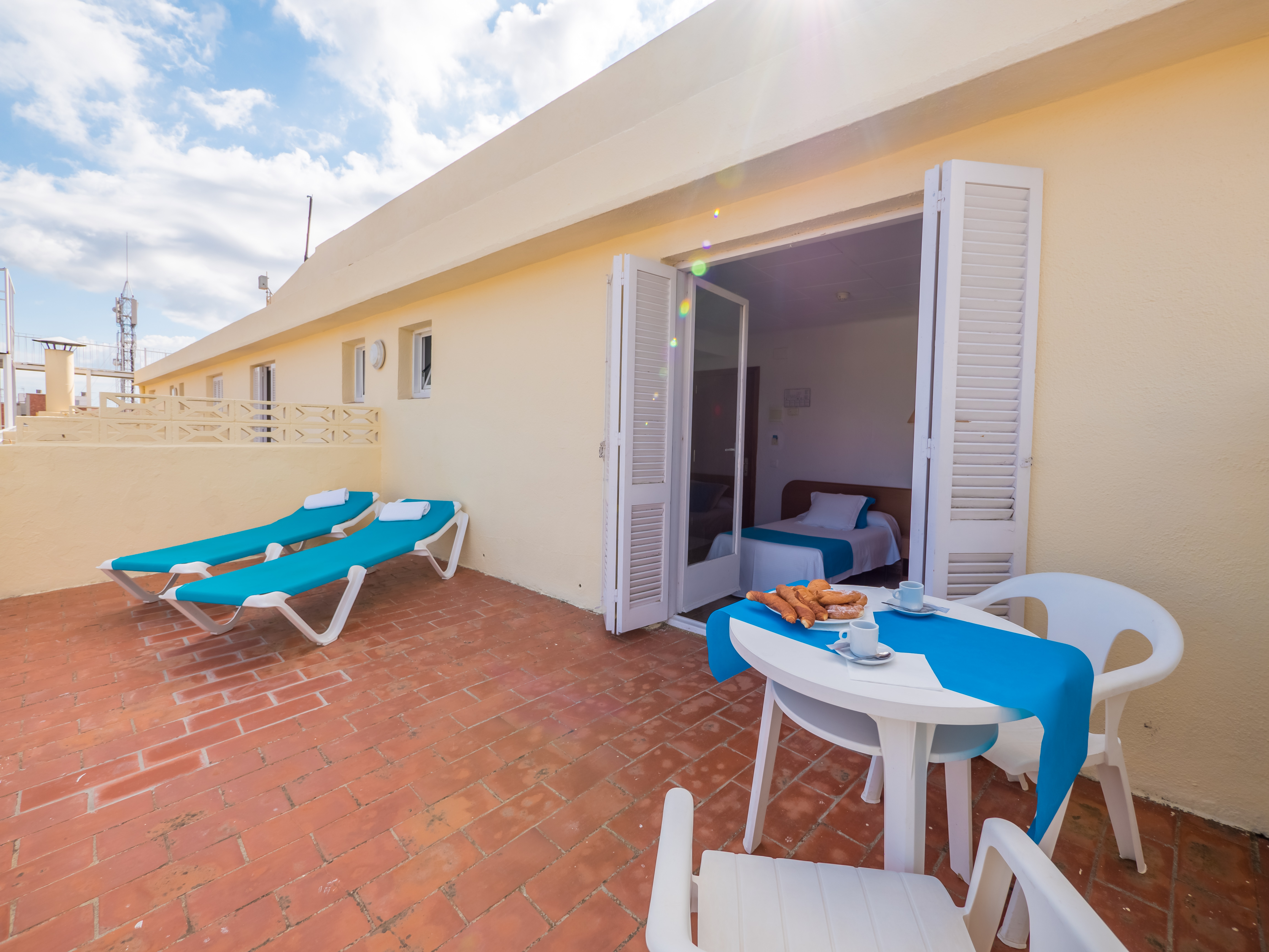 Double or Twin Superior