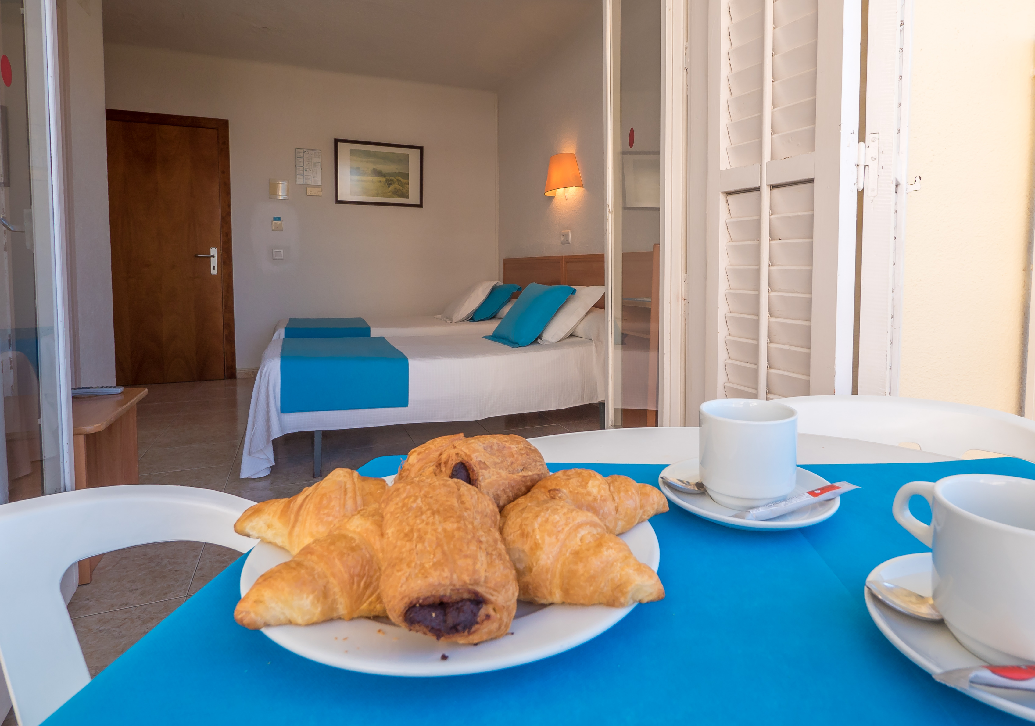 Double or Twin Standard