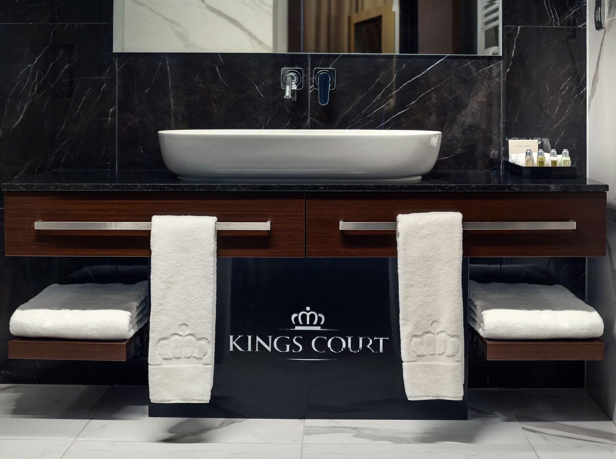 Junior Suite Executive King Bed