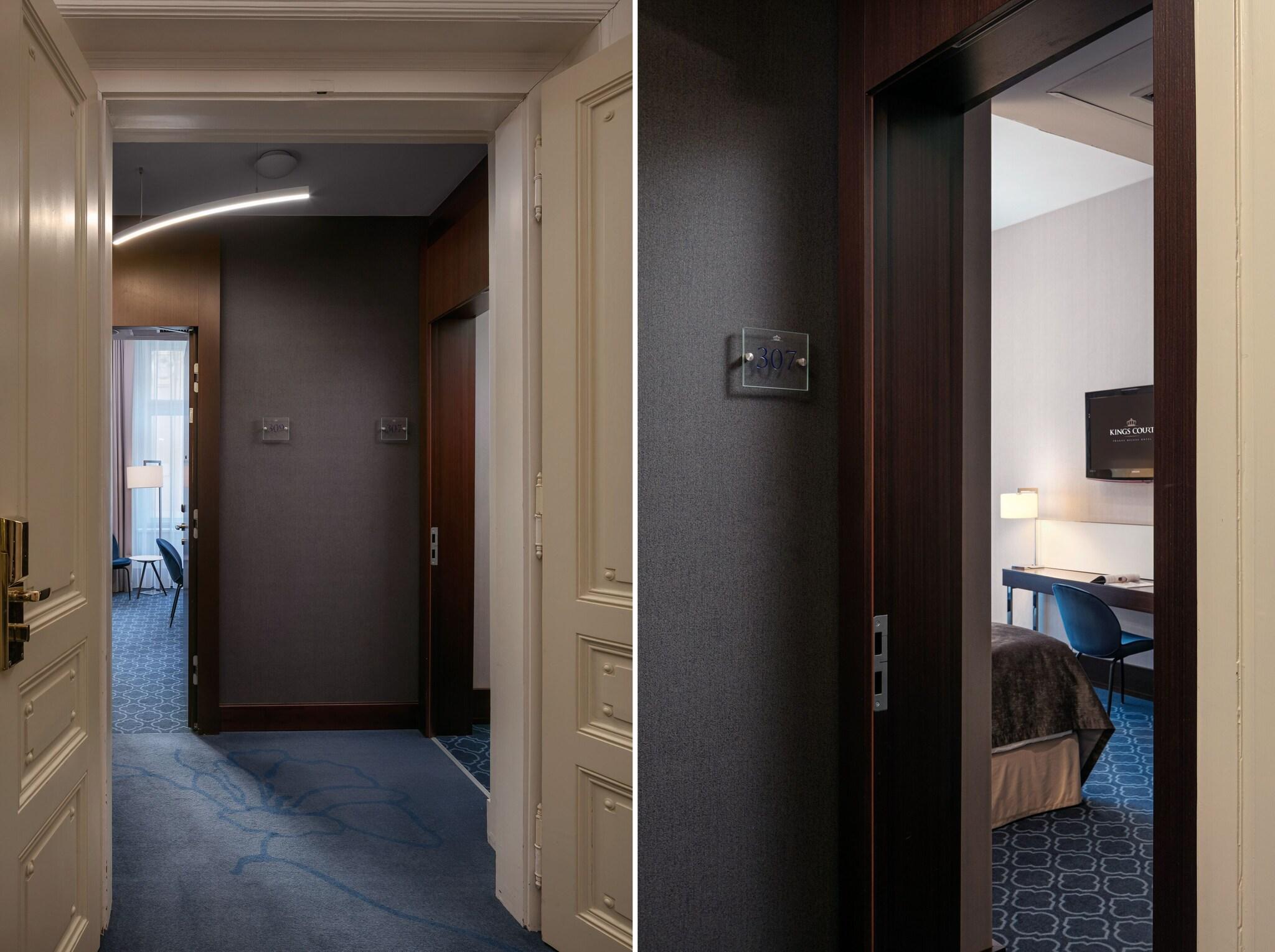 Room Deluxe King Bed