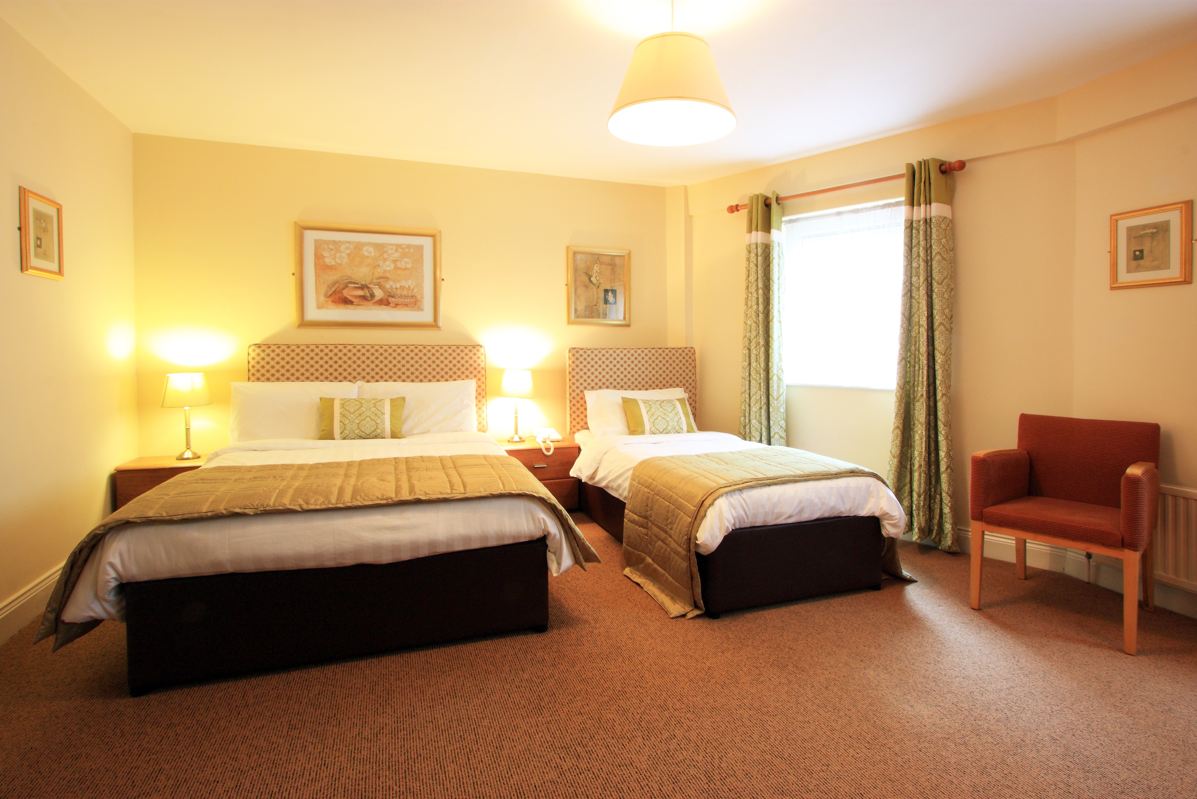 Double or Twin Two Beds