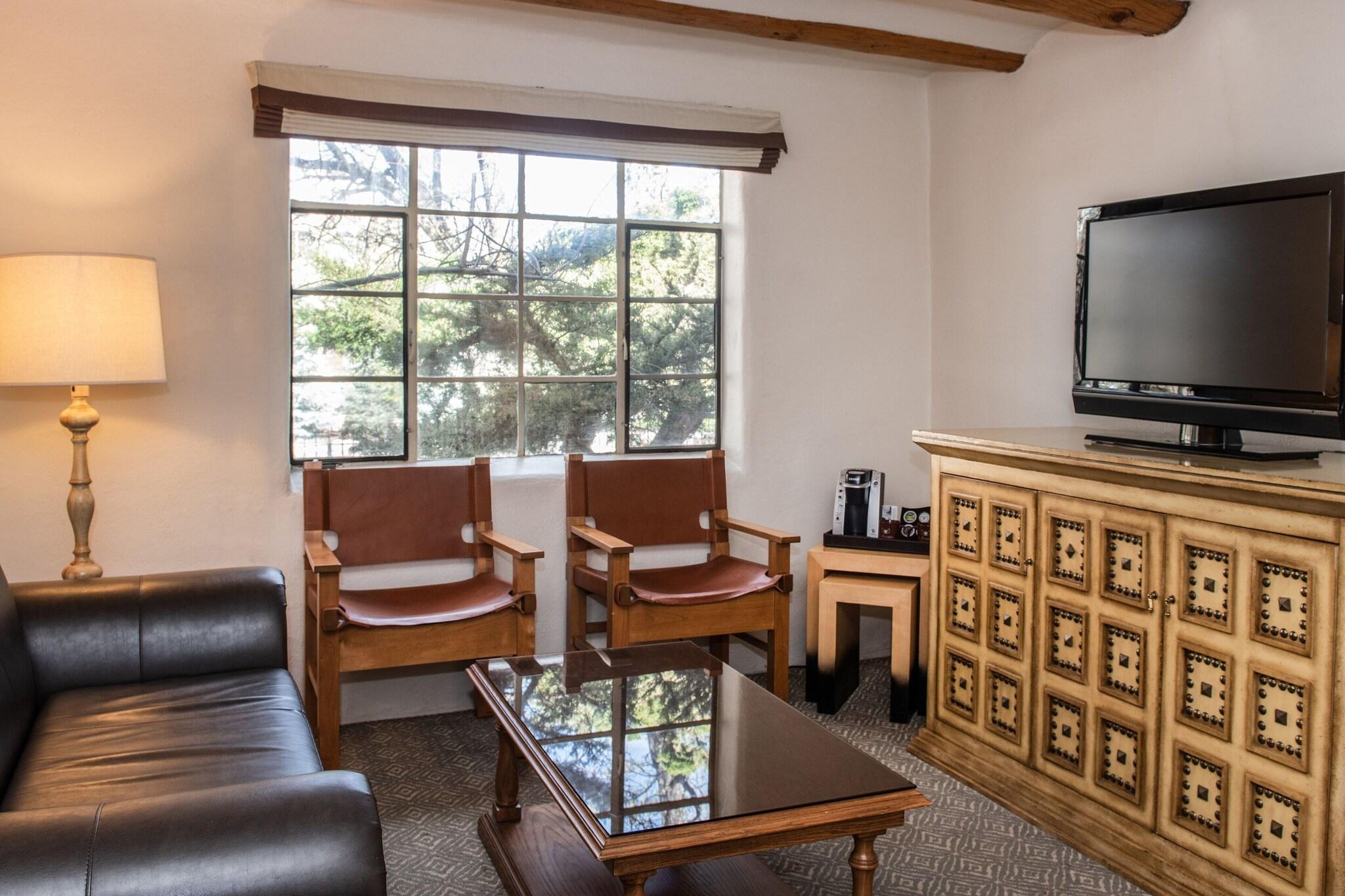 Suite King Bed One Bedroom 