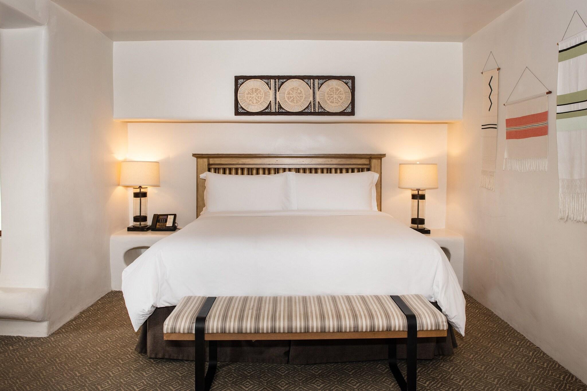 Studio Queen Size Bed