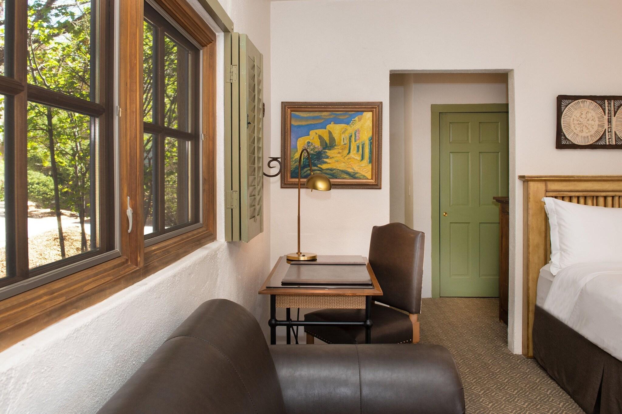 Double Two Queen Beds