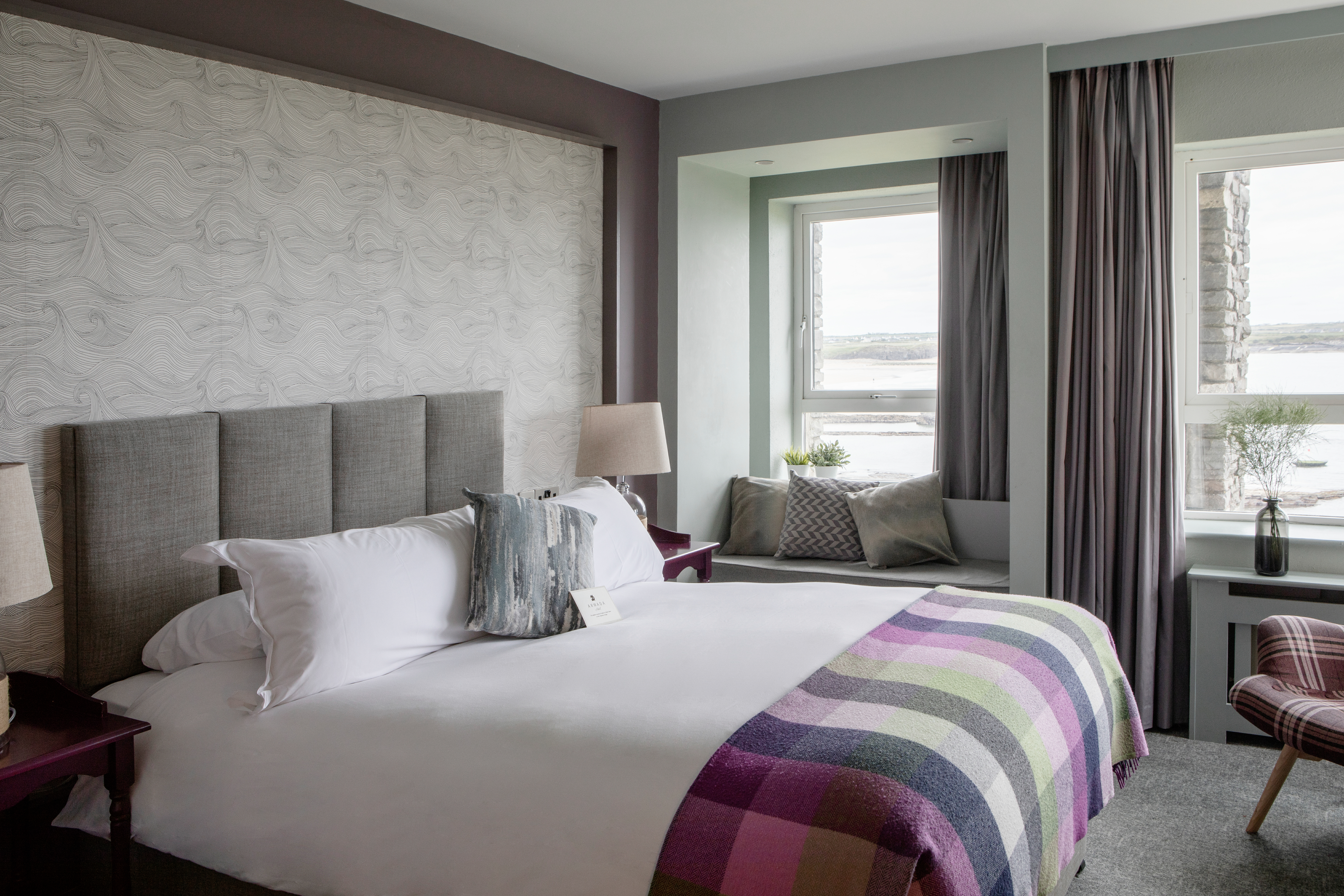 Double Sea View King Bed