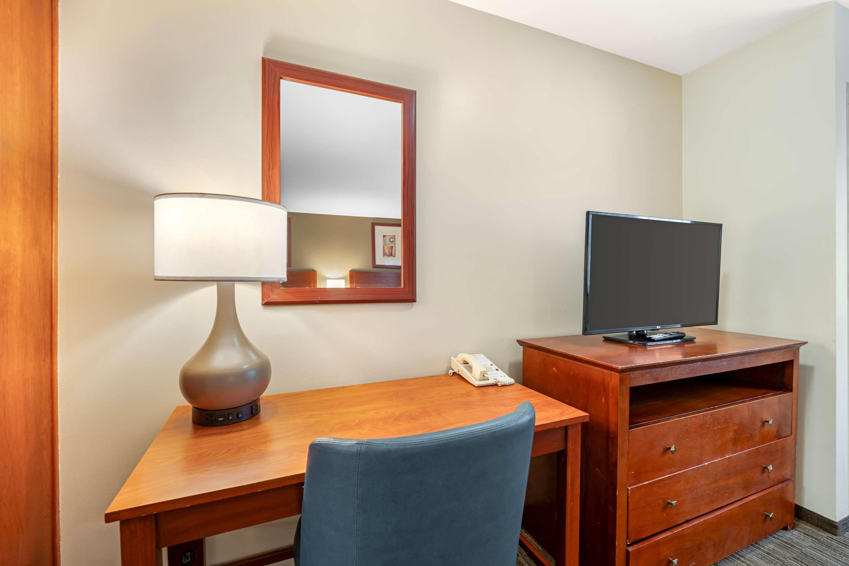 Double Two Queen Beds