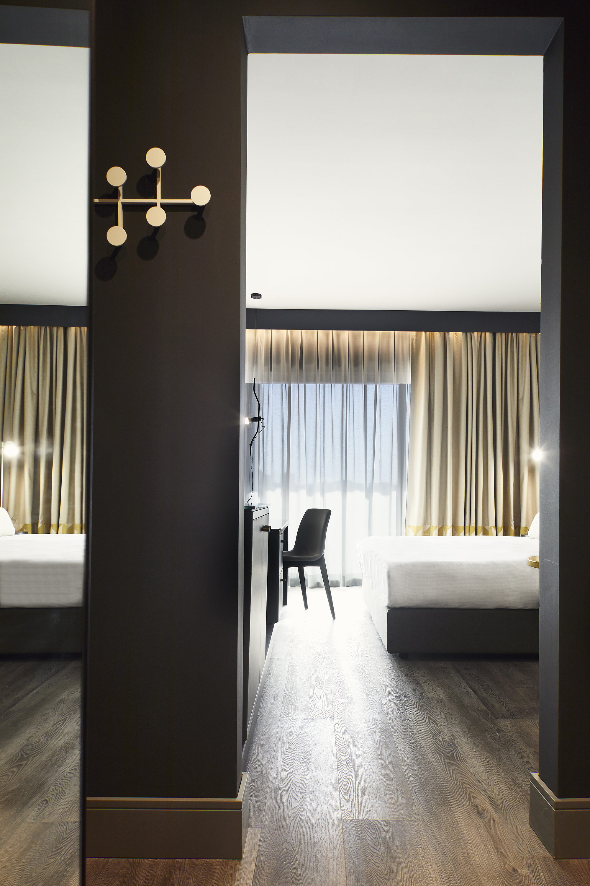 Double Single Superior