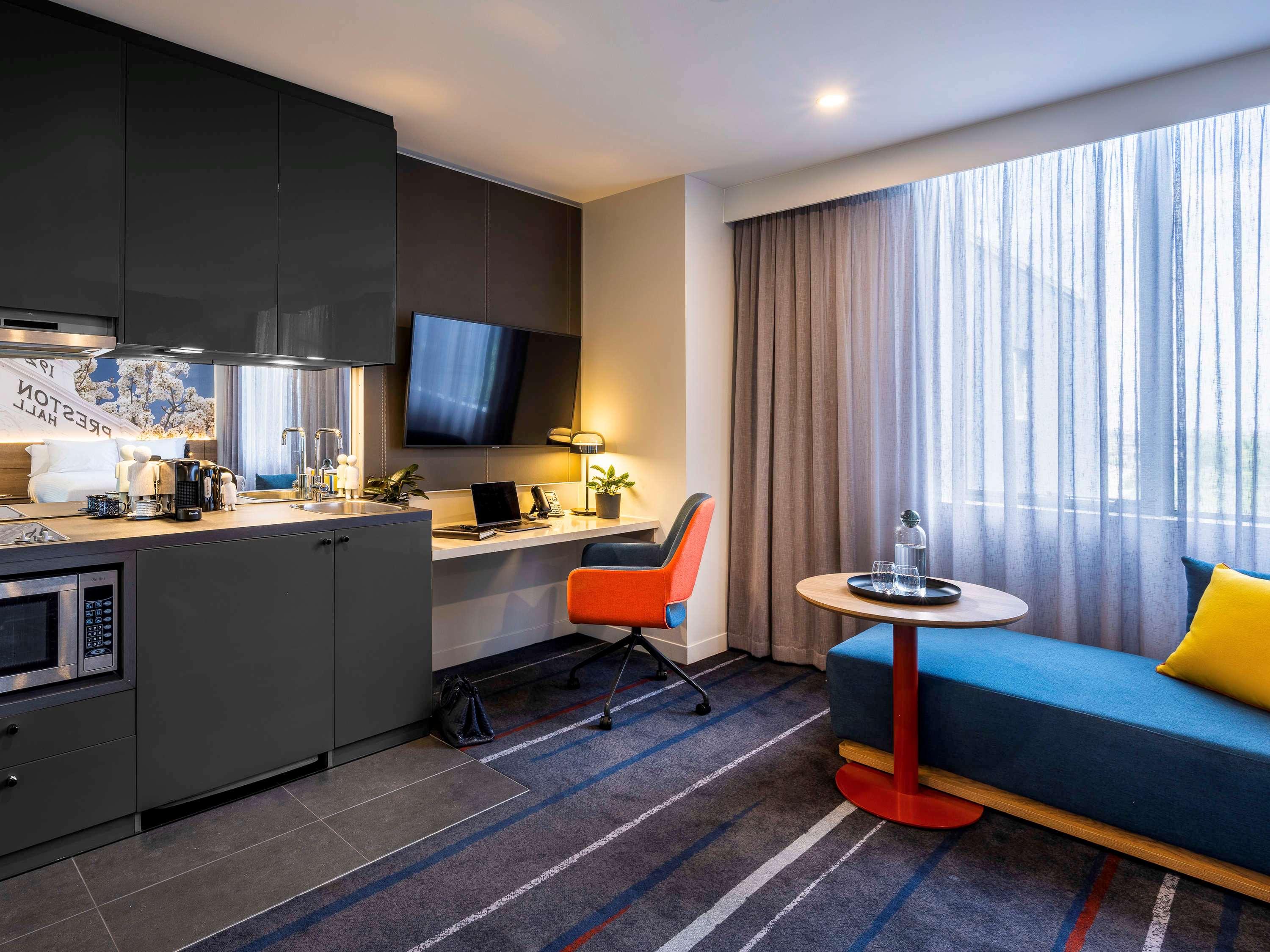 Apartment Queen Size Bed