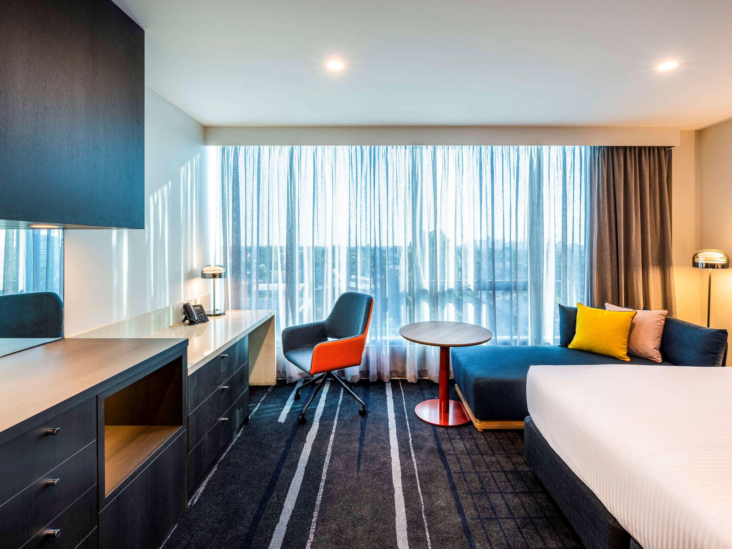 Double Deluxe King Bed