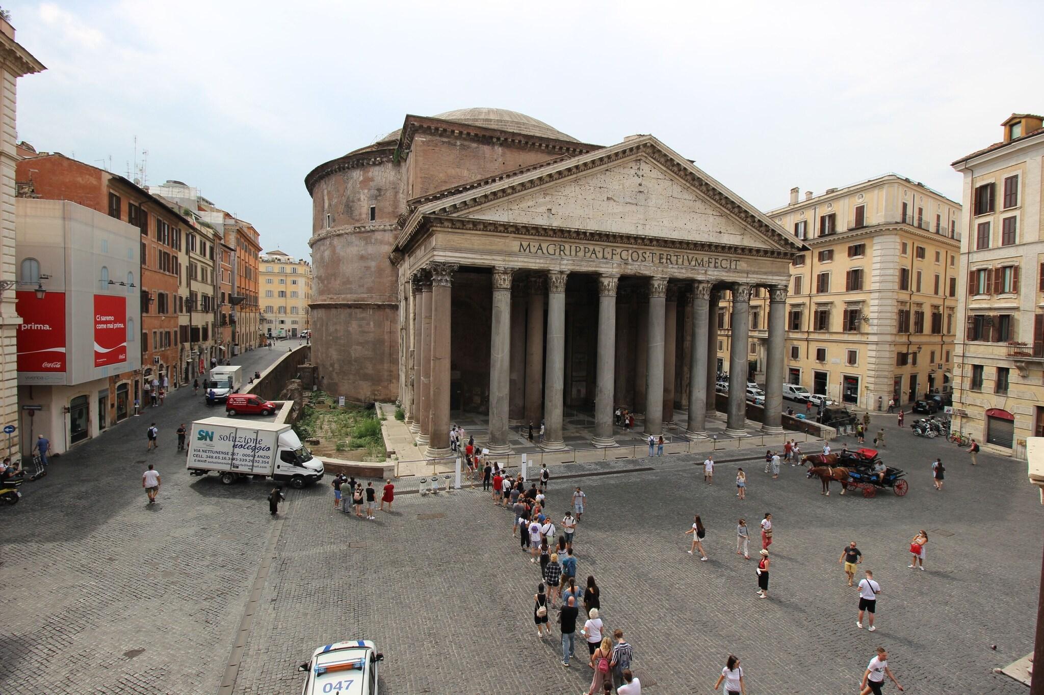 Quadruple with Views