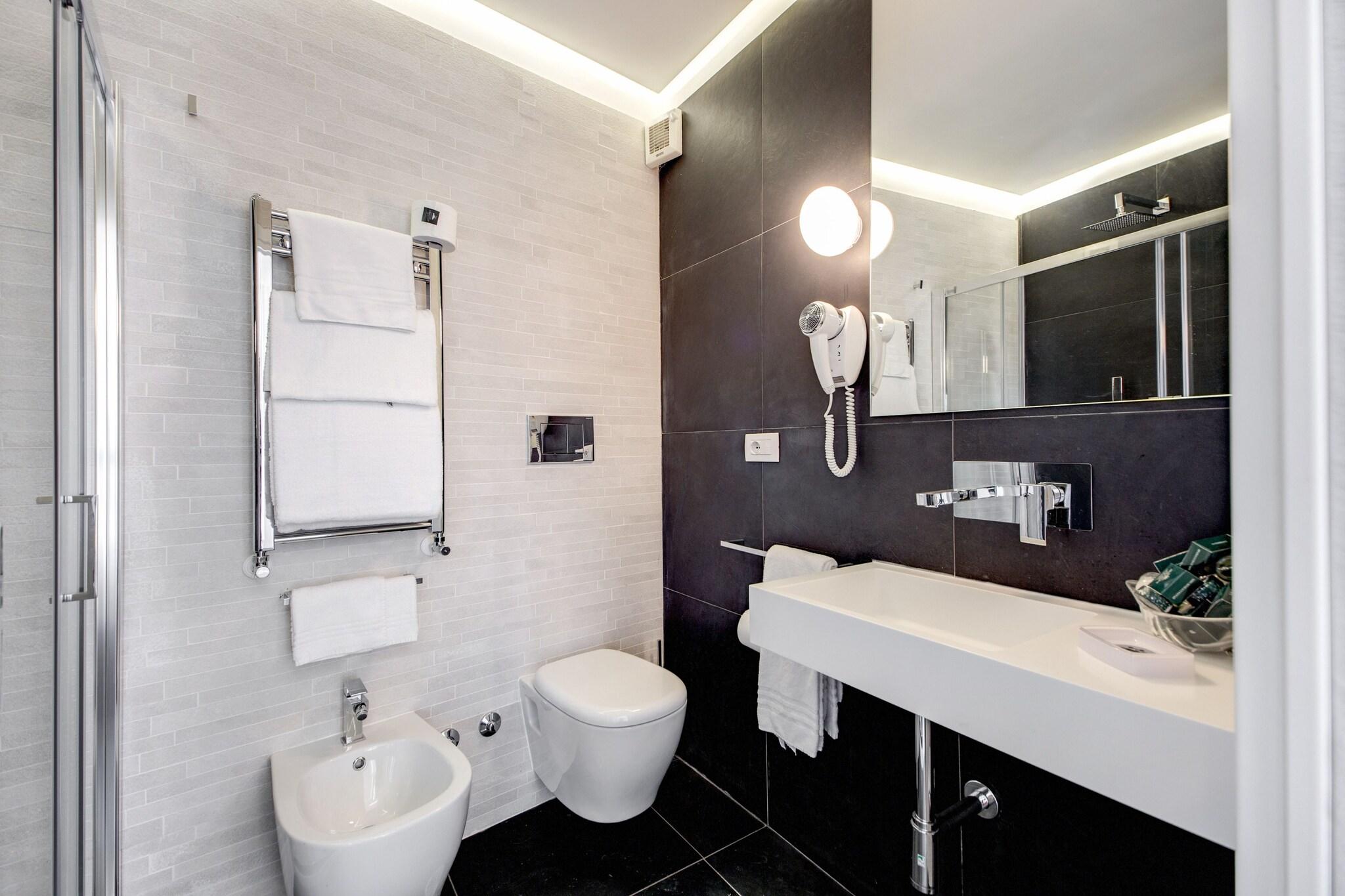 Quadruple with Views