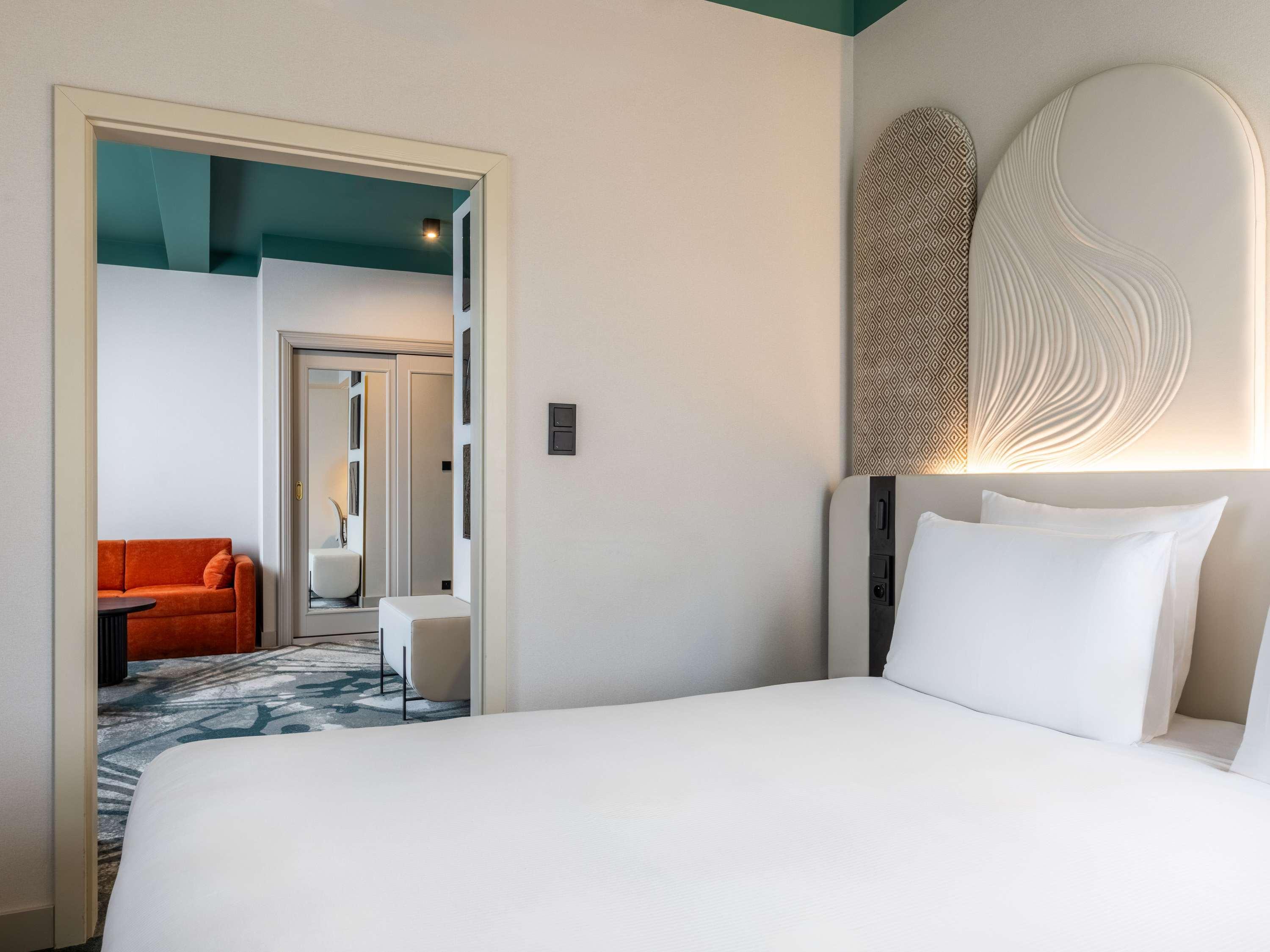 Junior Suite King Size Bed