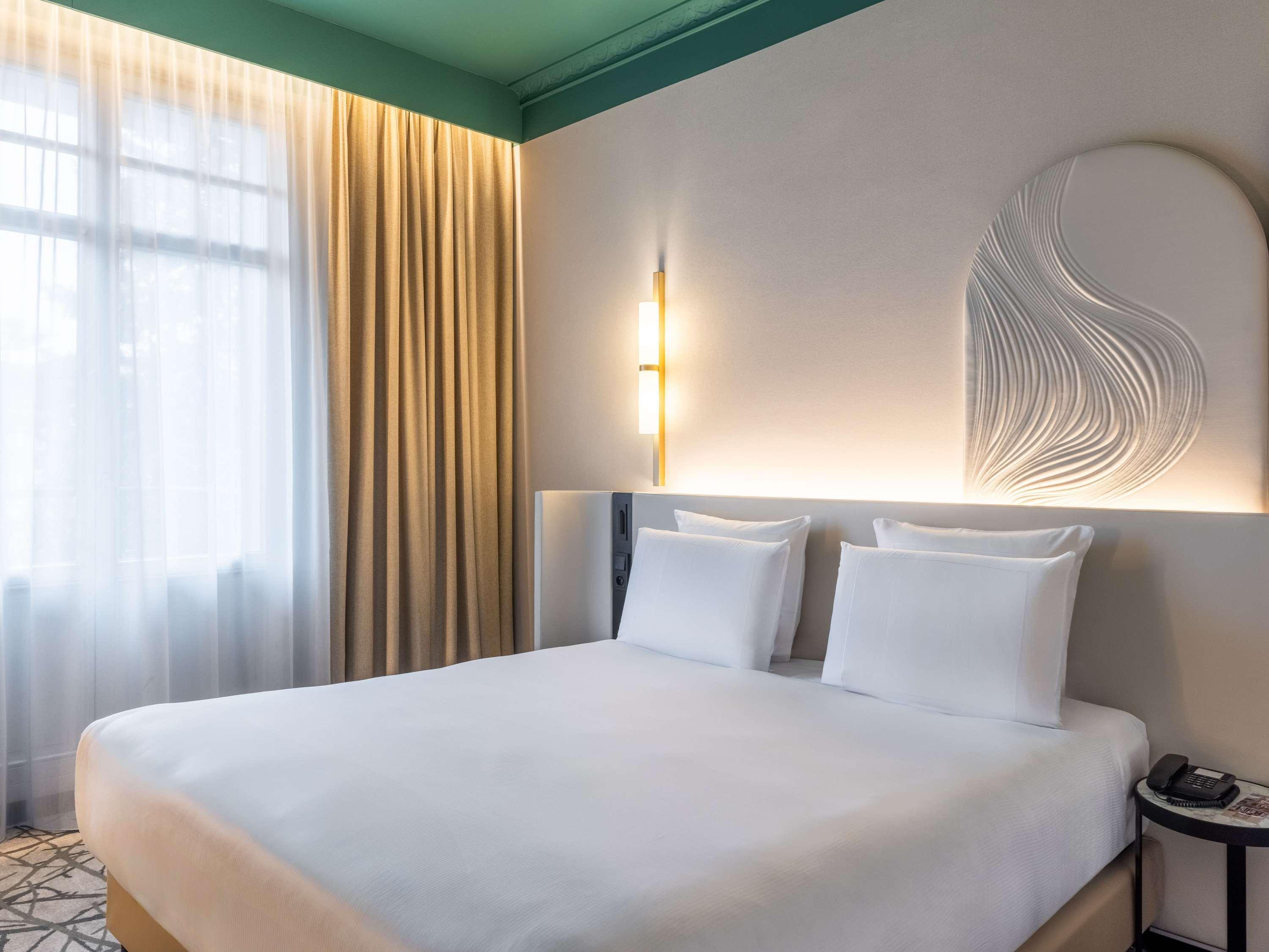 Double Superior King Bed