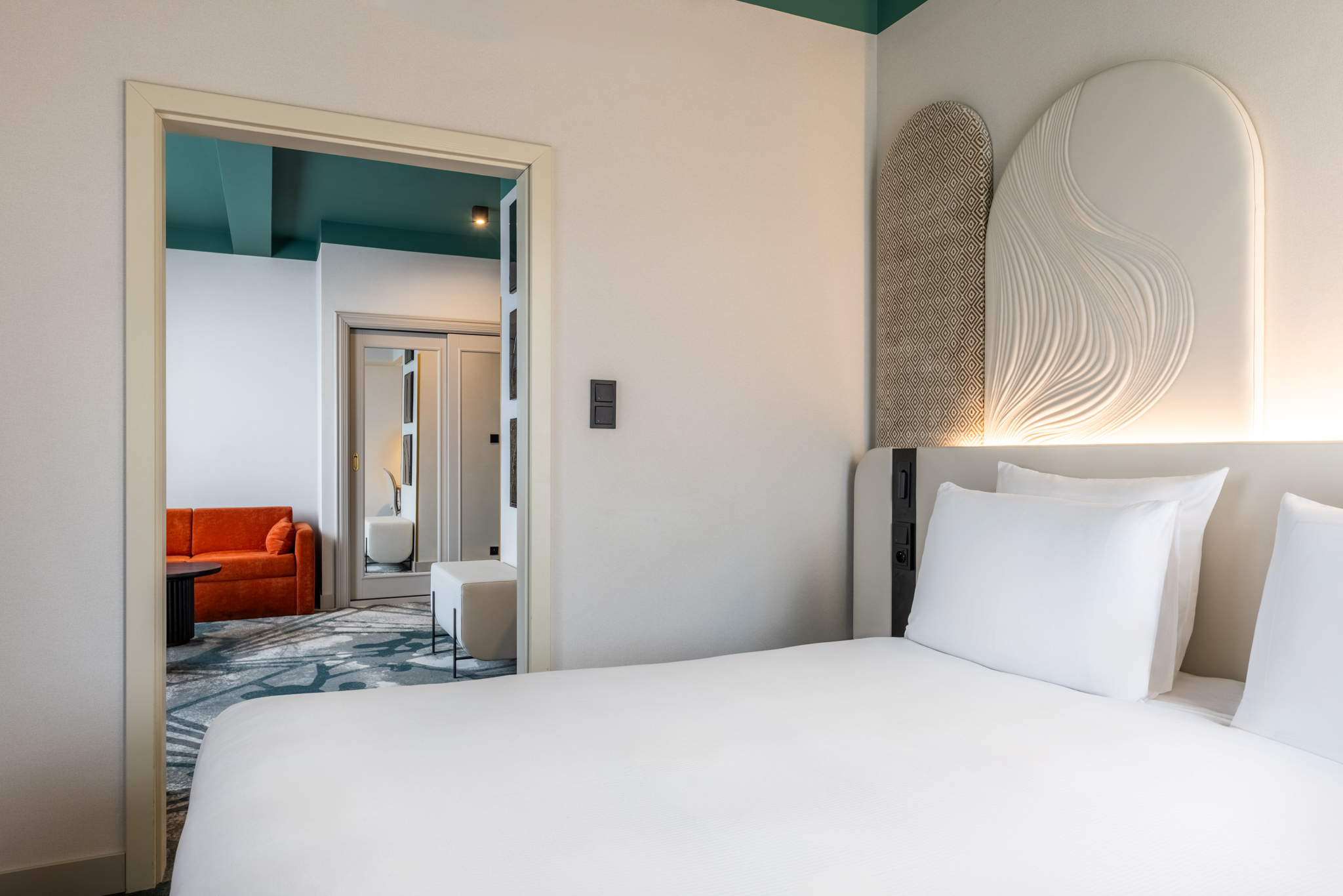 Junior Suite King Size Bed