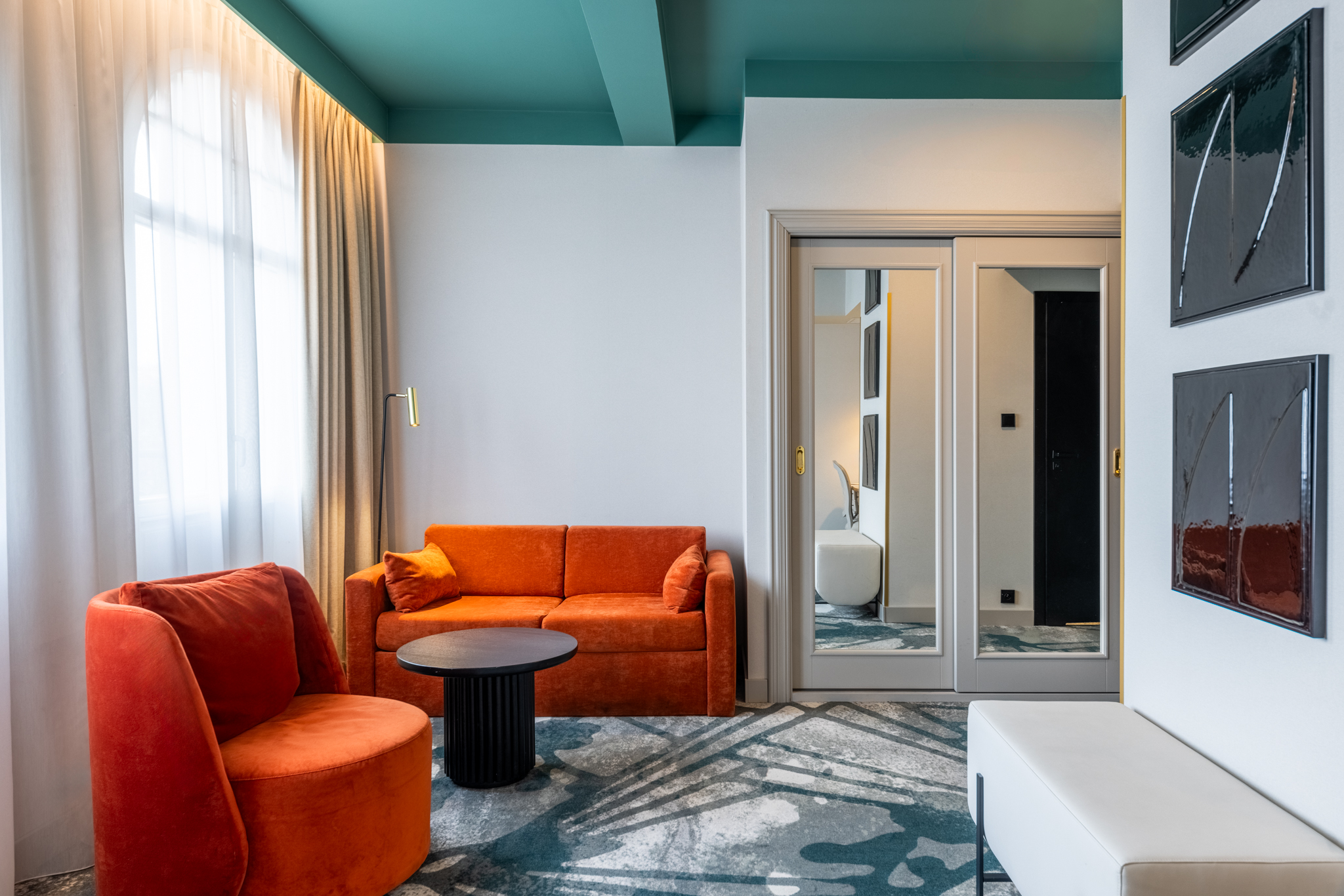 Junior Suite King Size Bed