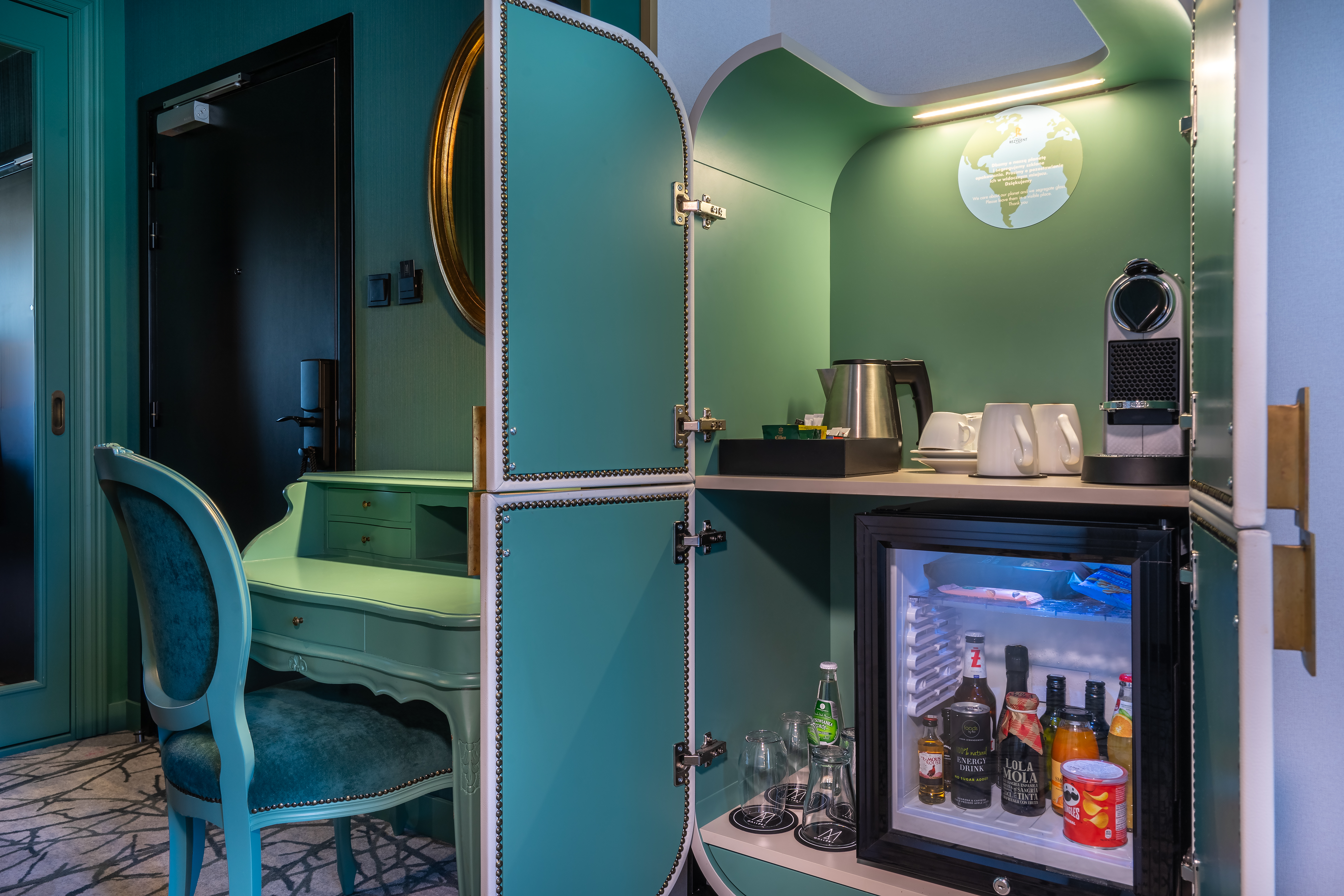 Double Superior King Bed