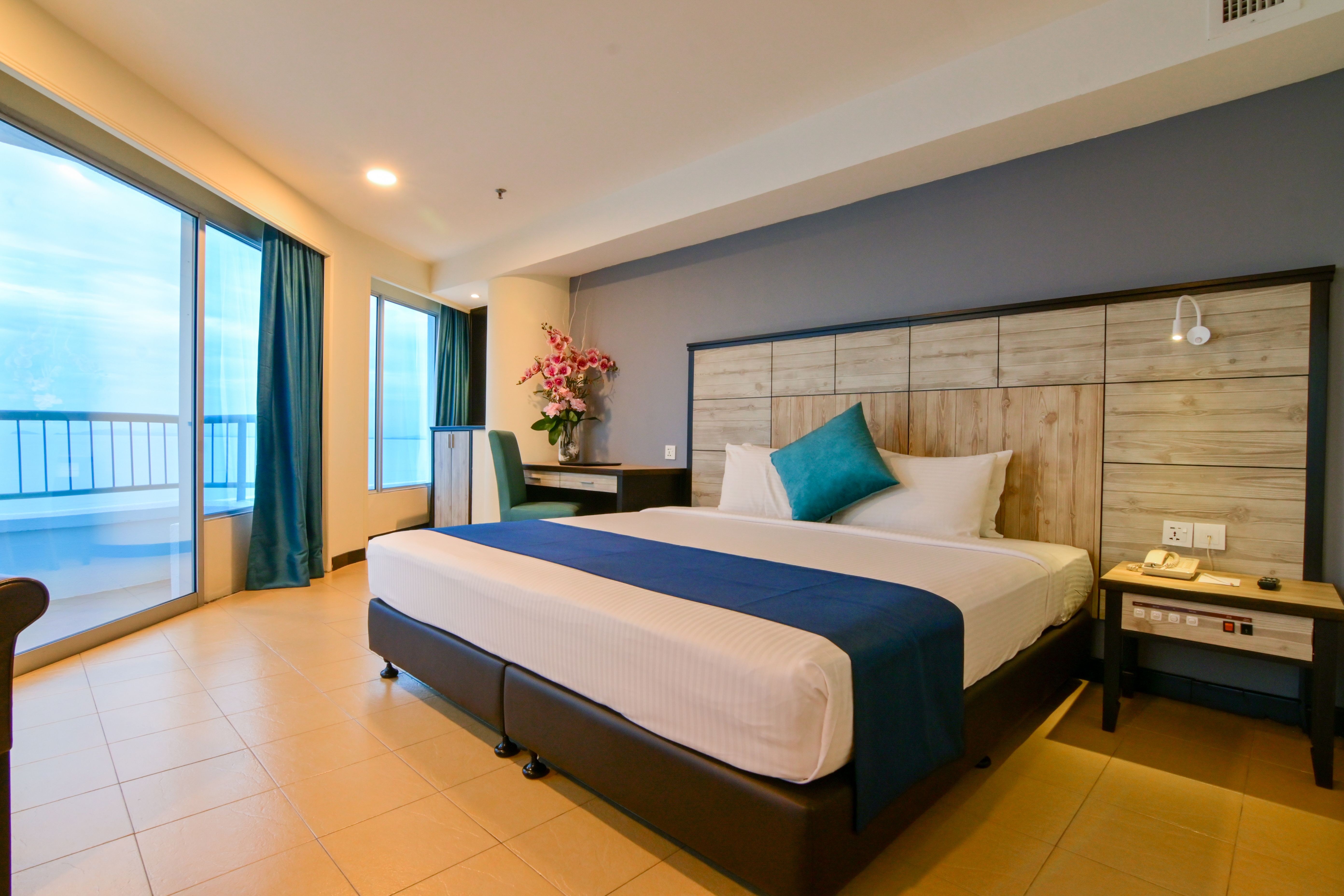 Suite Three Bedrooms