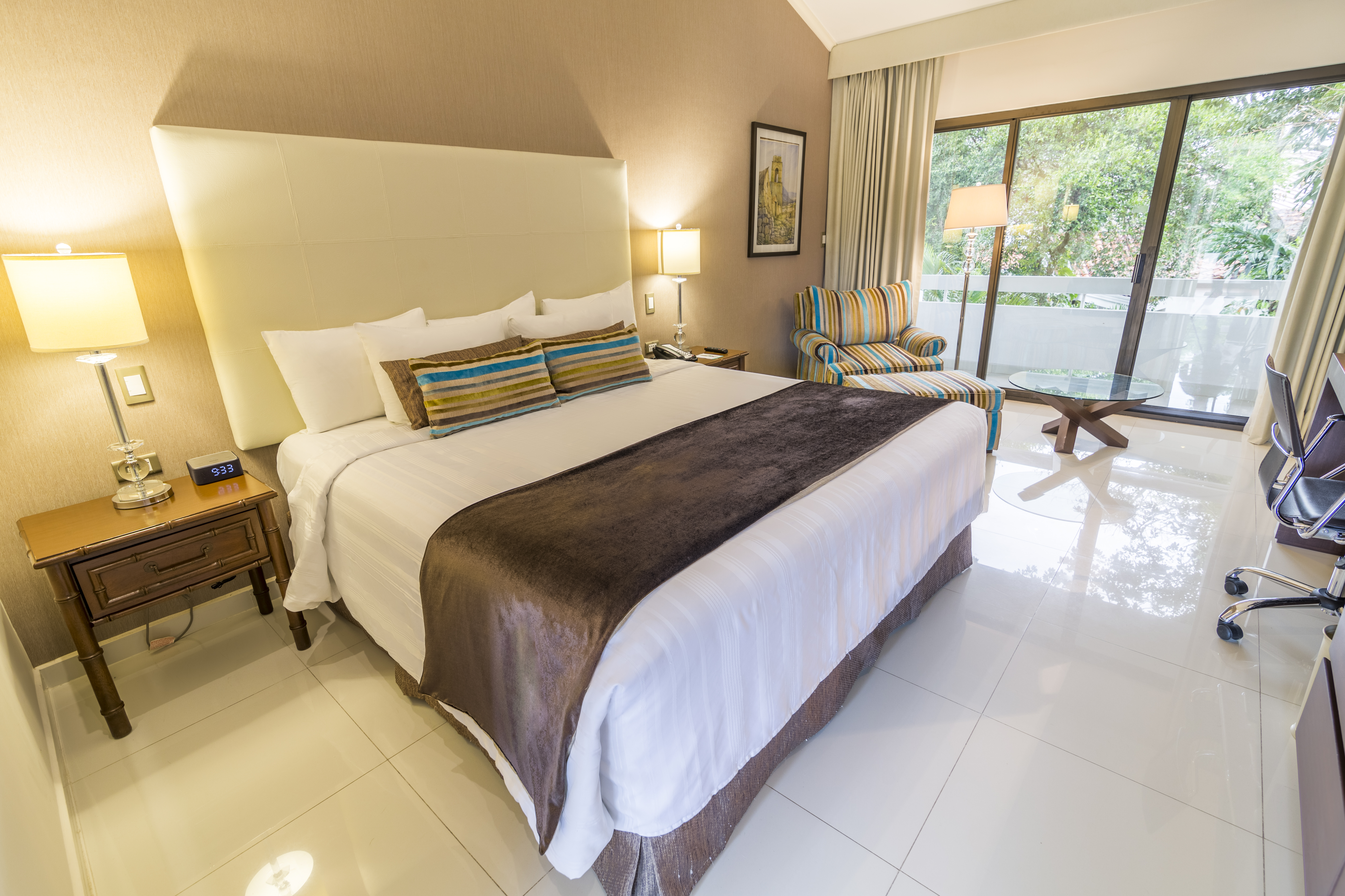 Double Executive King Bed