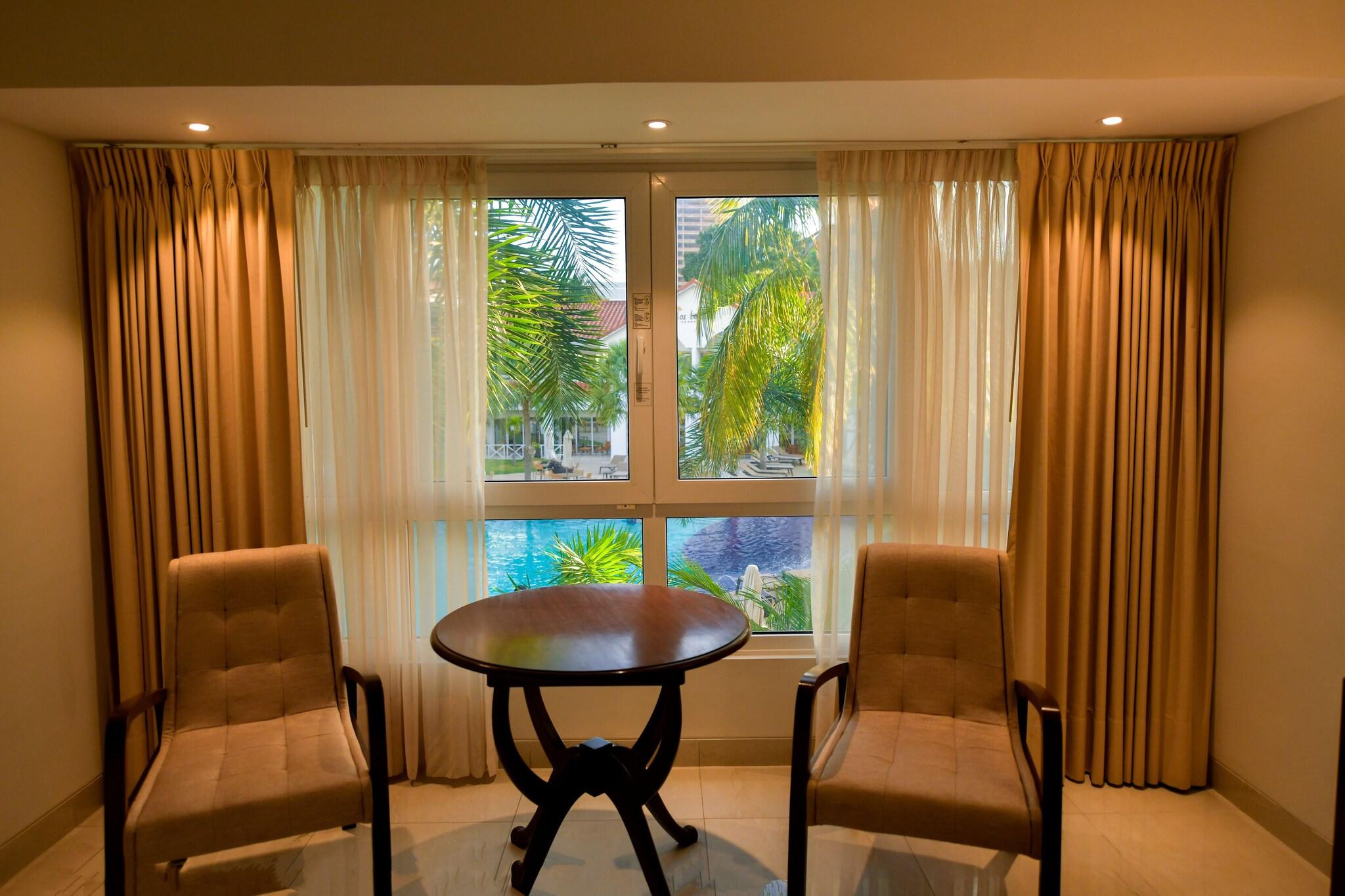 Double Two Queen Beds Pool View