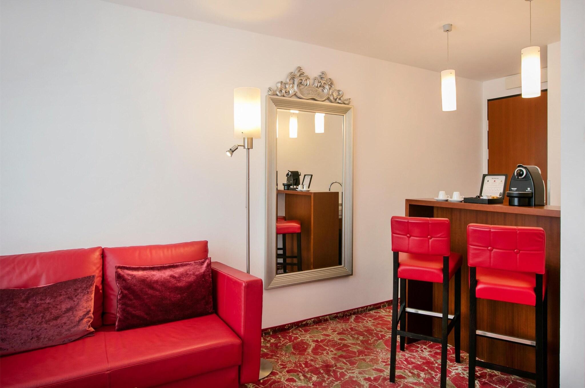 Junior Suite King Size Bed