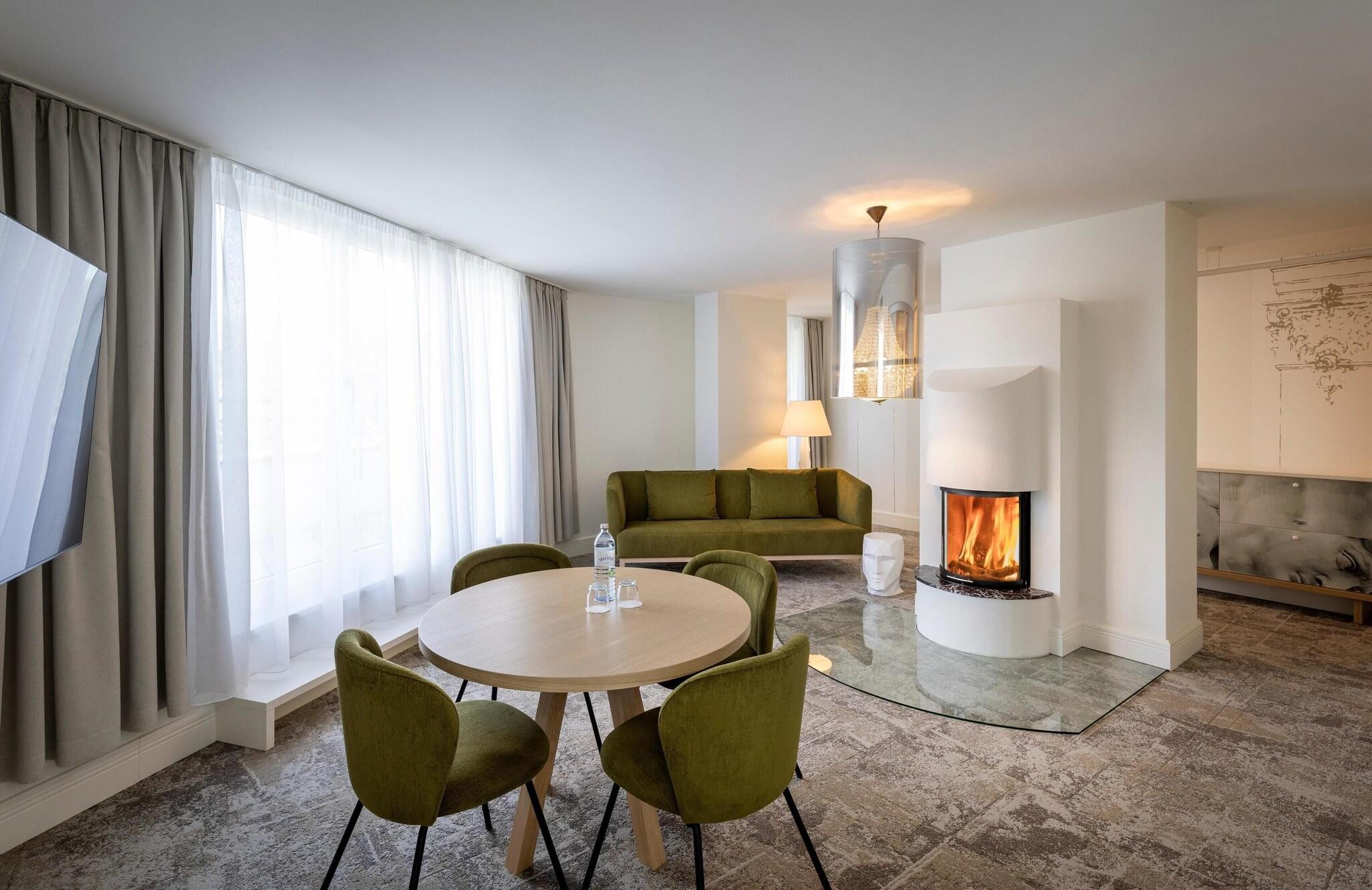 Suite with Double Bed