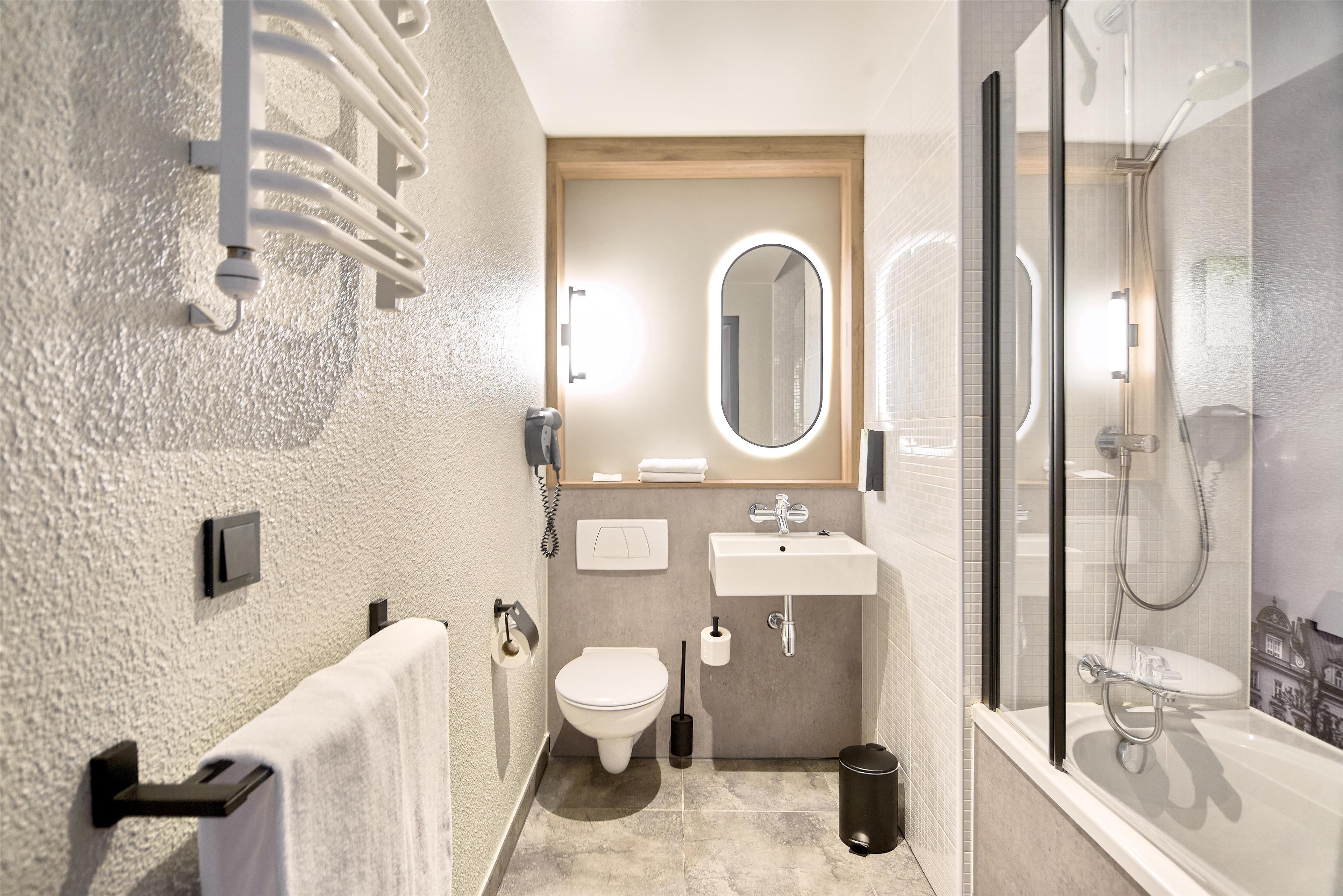 Double Superior King Bed