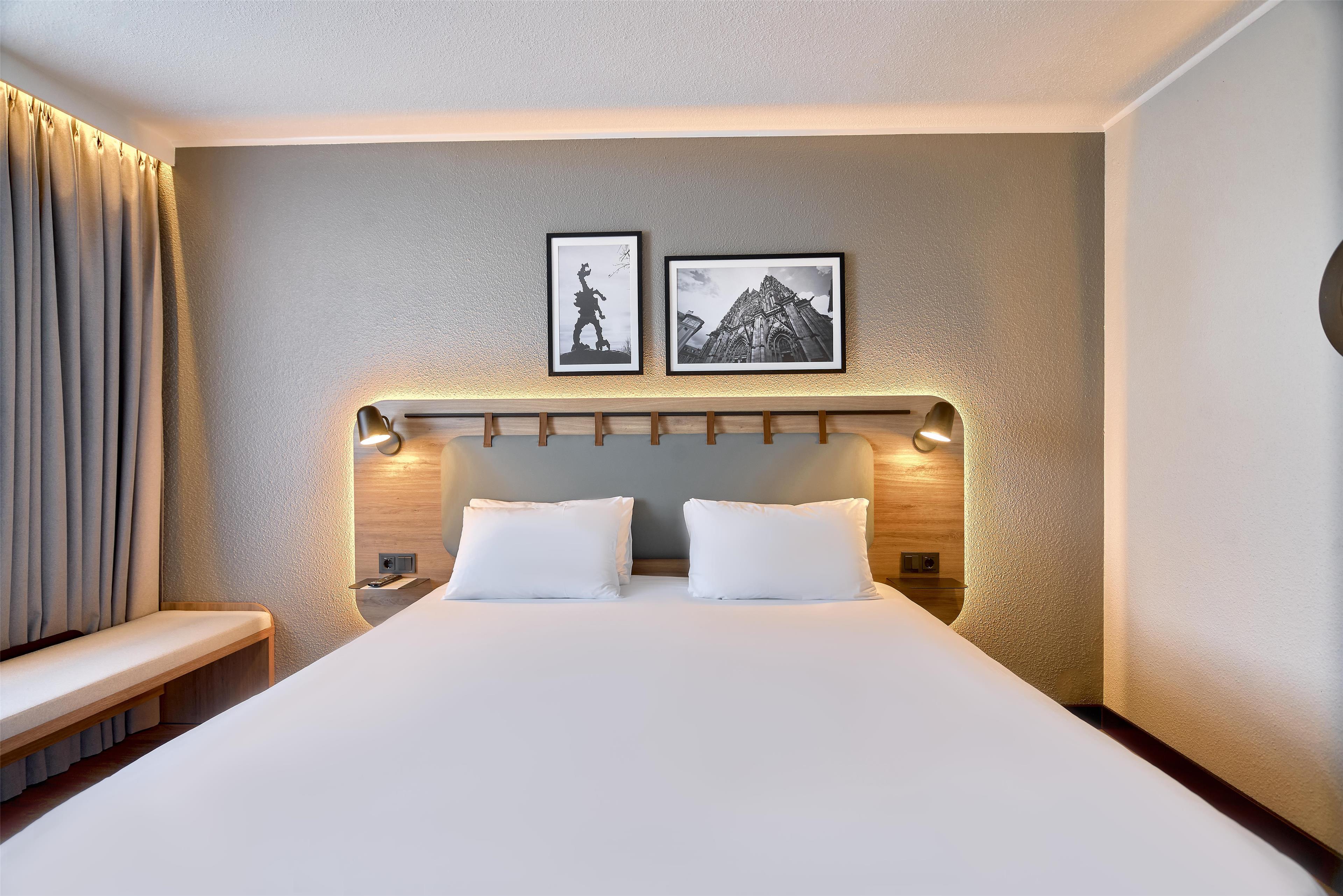 Double Superior King Bed