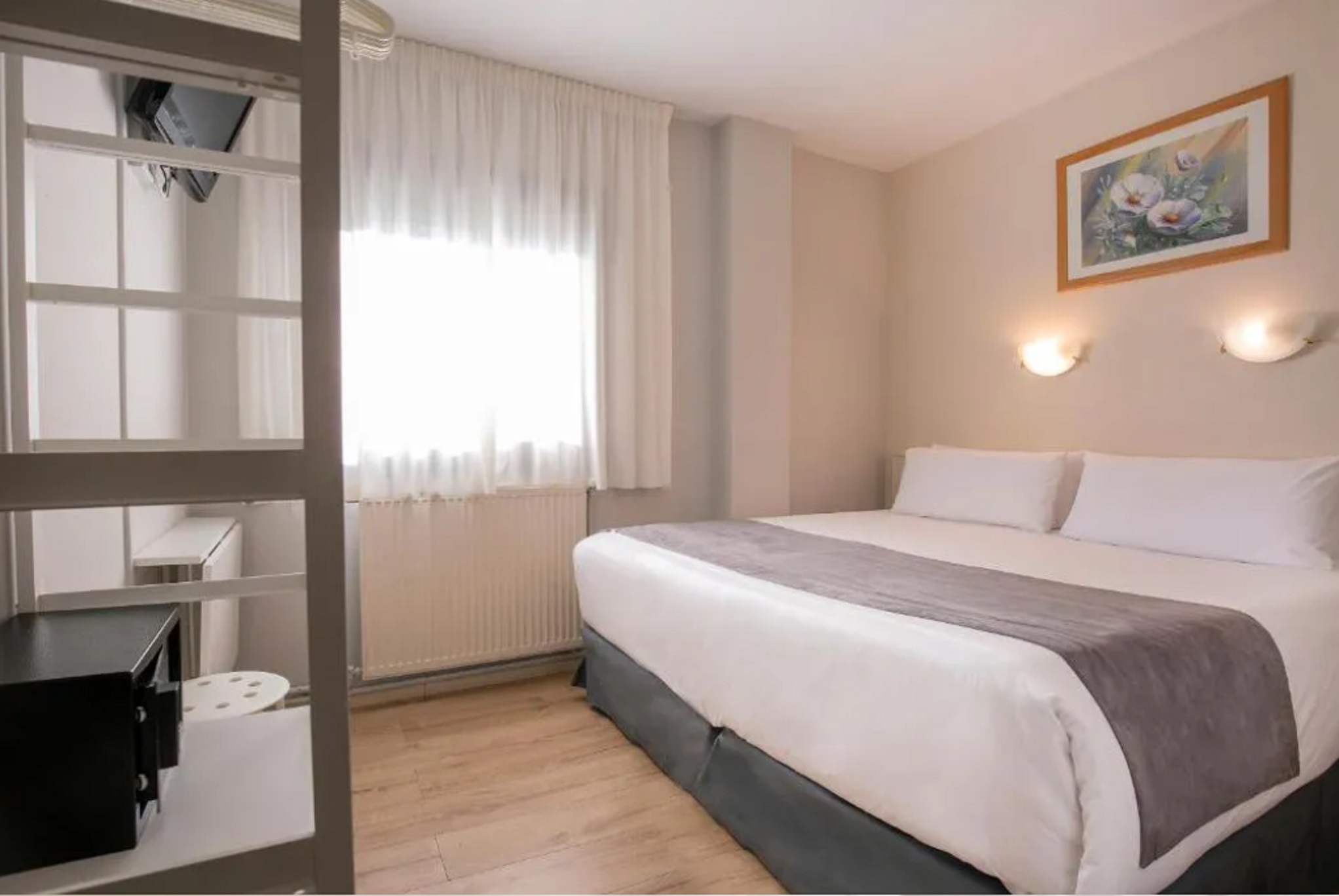 Double or Twin Standard