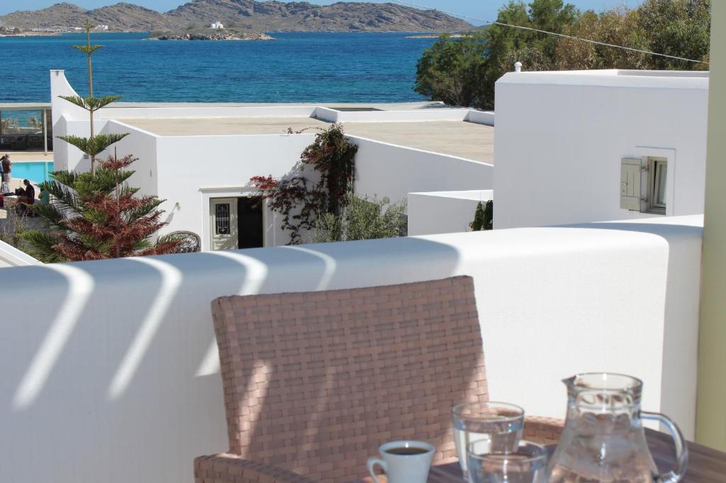 Double or Twin Side Sea View