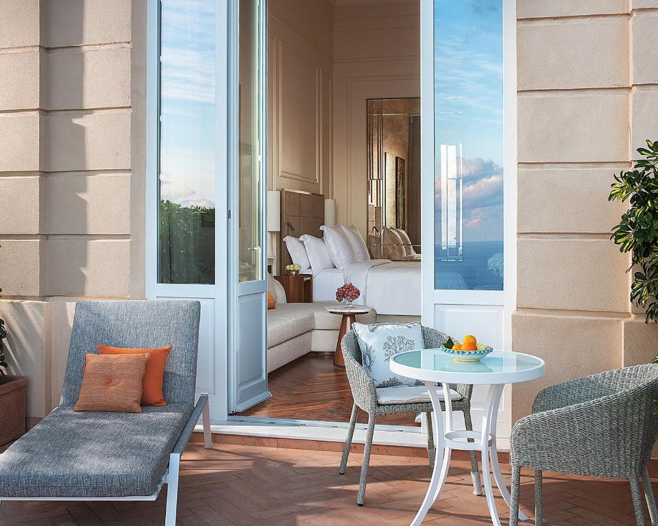 Twin Premium Sea View