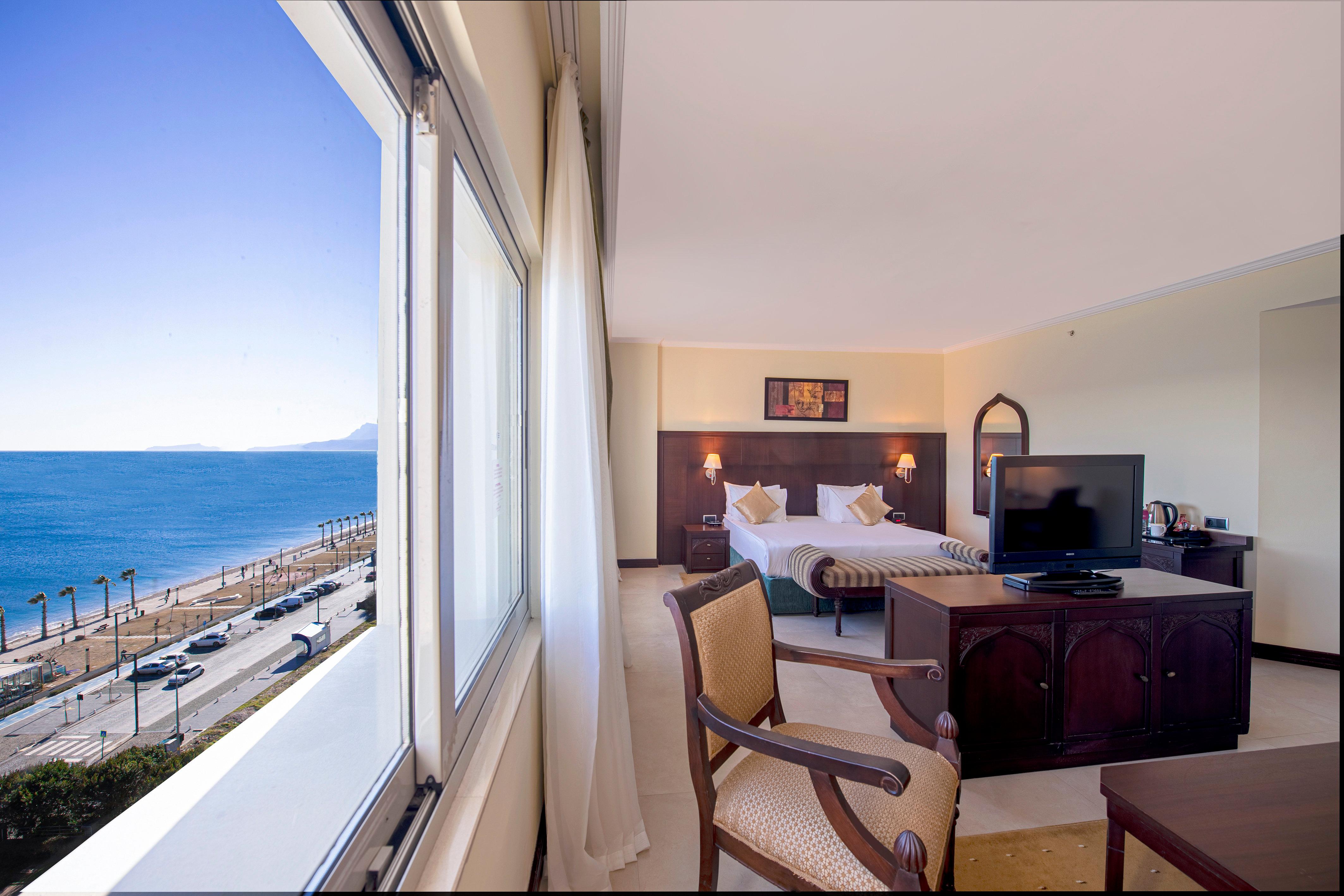 Junior Suite Sea Front