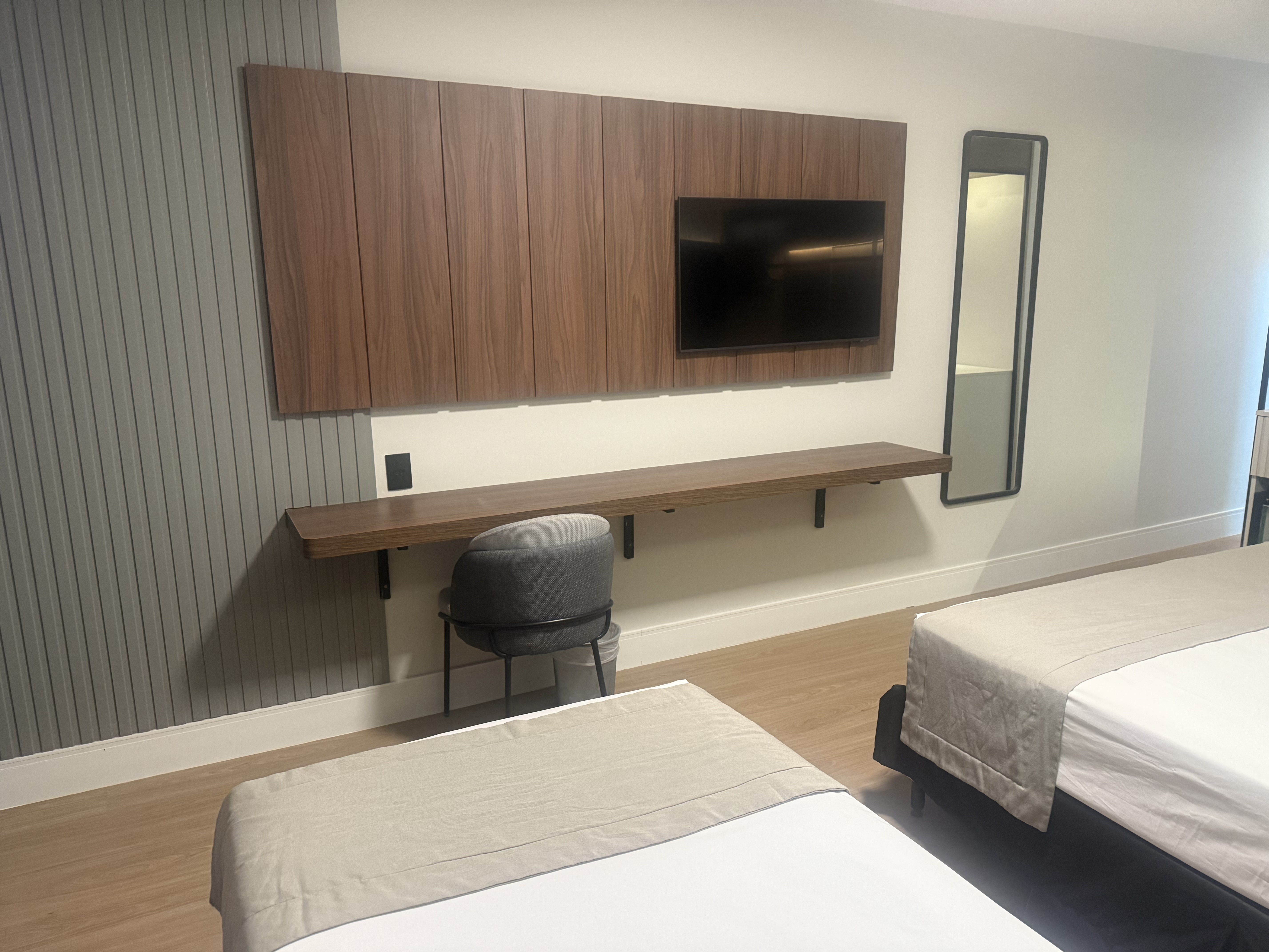 Suite Capacity 2
