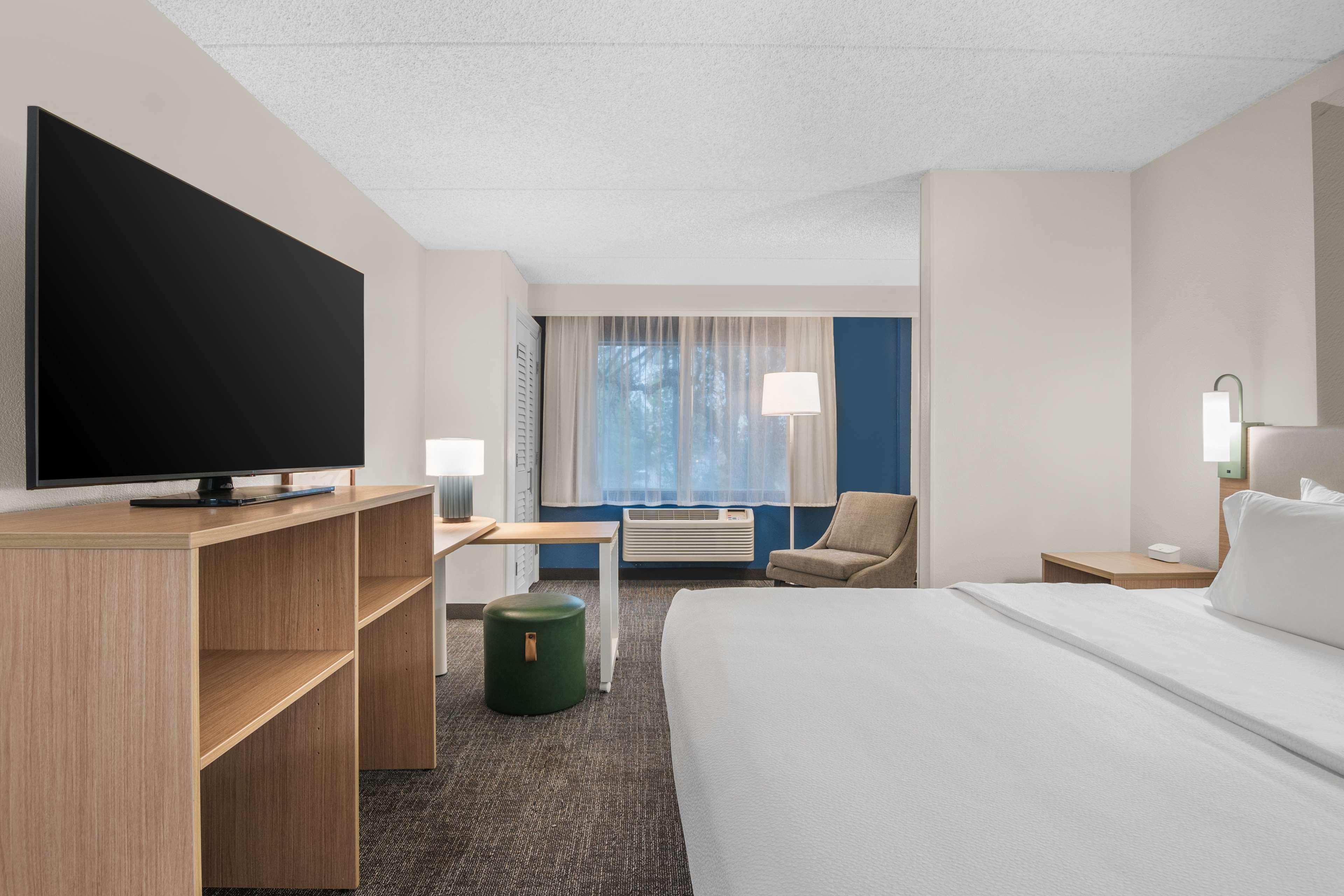 Double Accessible King Size Bed