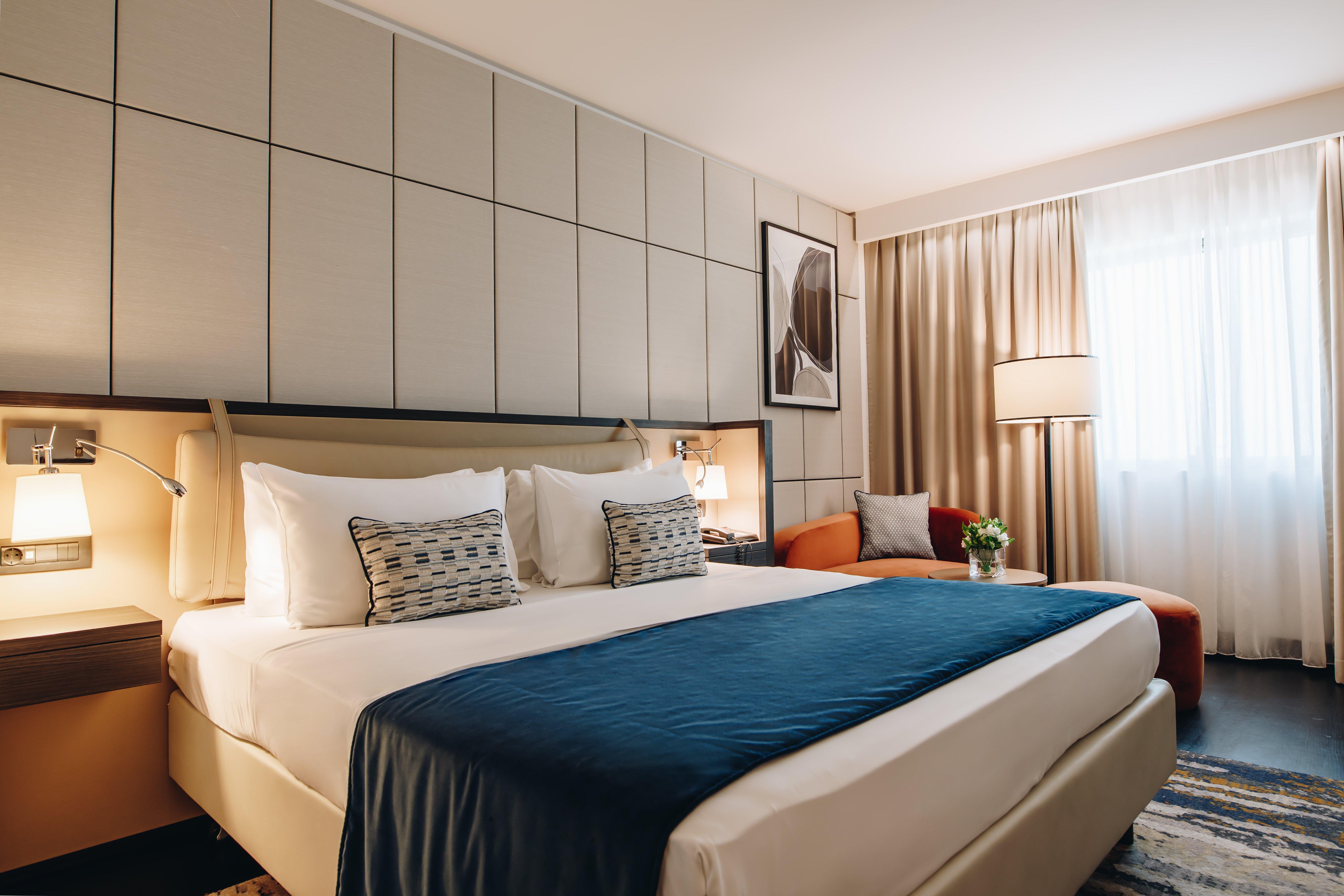 Double King Size Bed