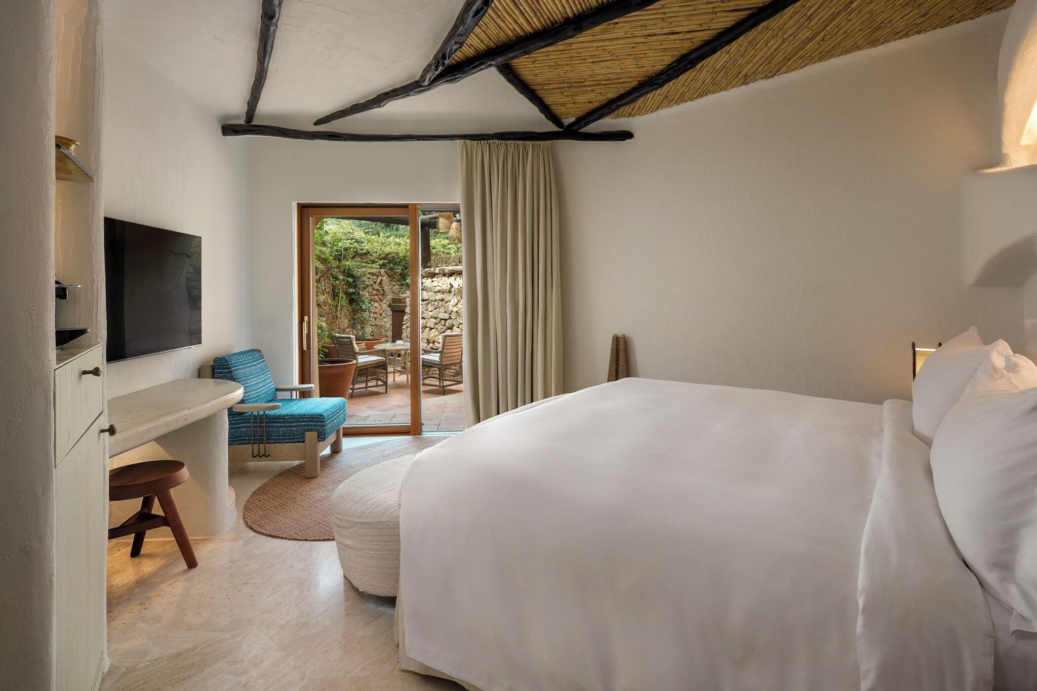 Double Inner-king Size Bed