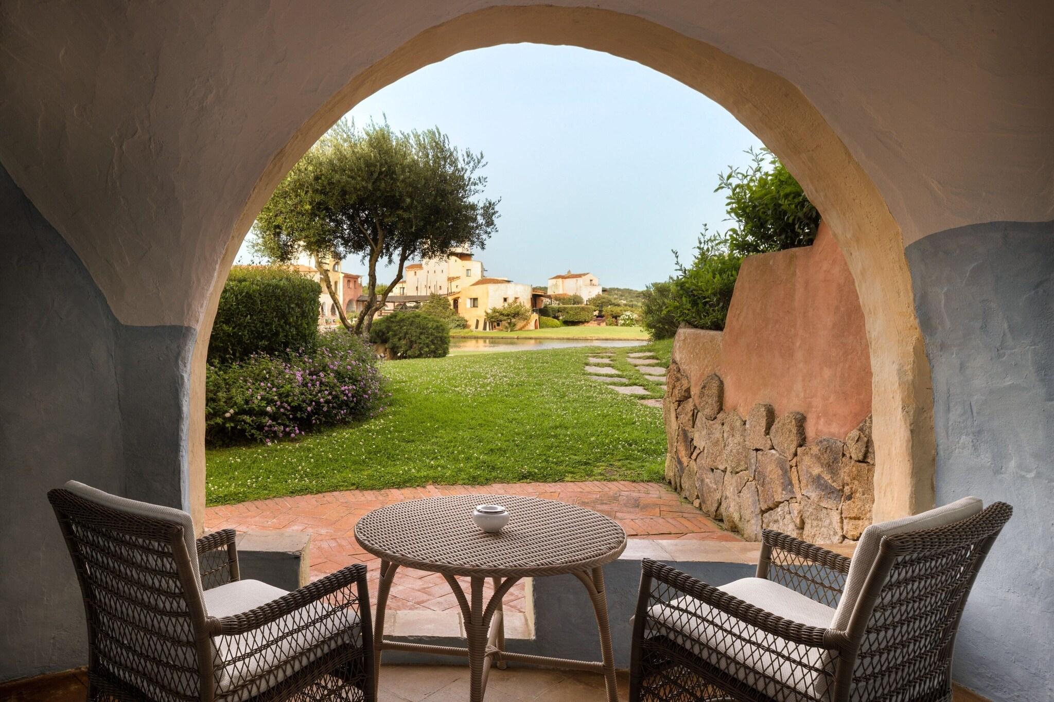 Suite Deluxe King Bed